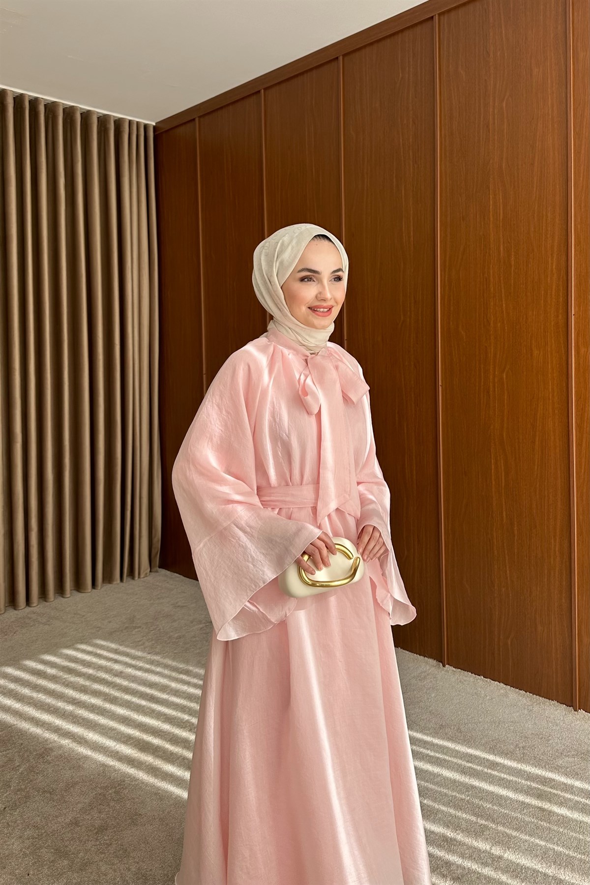 Liva Volan Detay Elbise - PEMBE