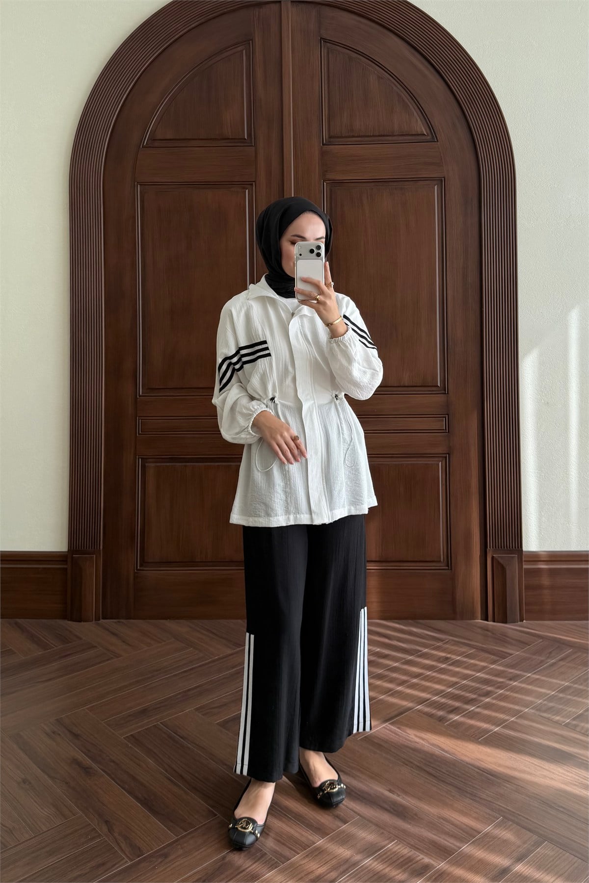 Şeritli Bel Sıkmalı Spor Takım - BEYAZ