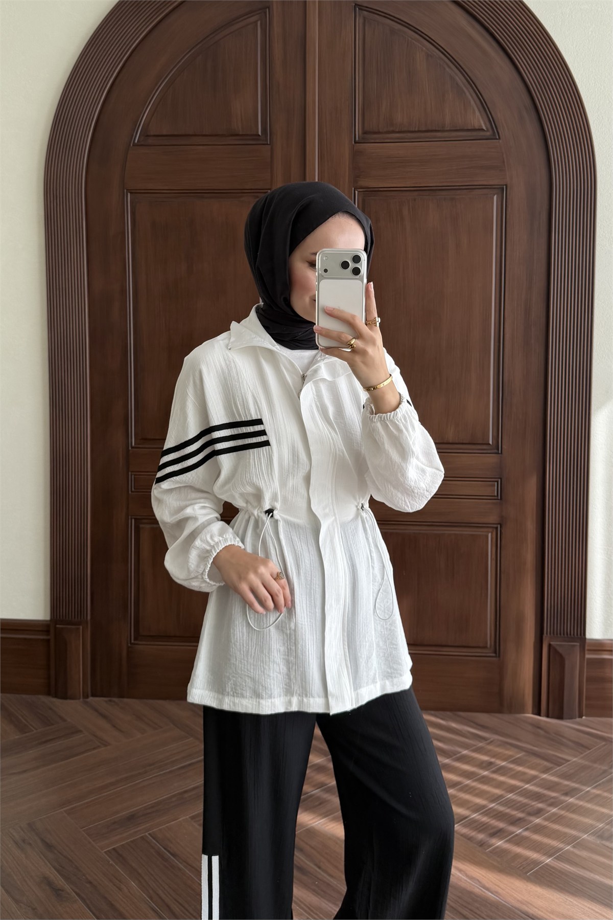 Şeritli Bel Sıkmalı Spor Takım - BEYAZ