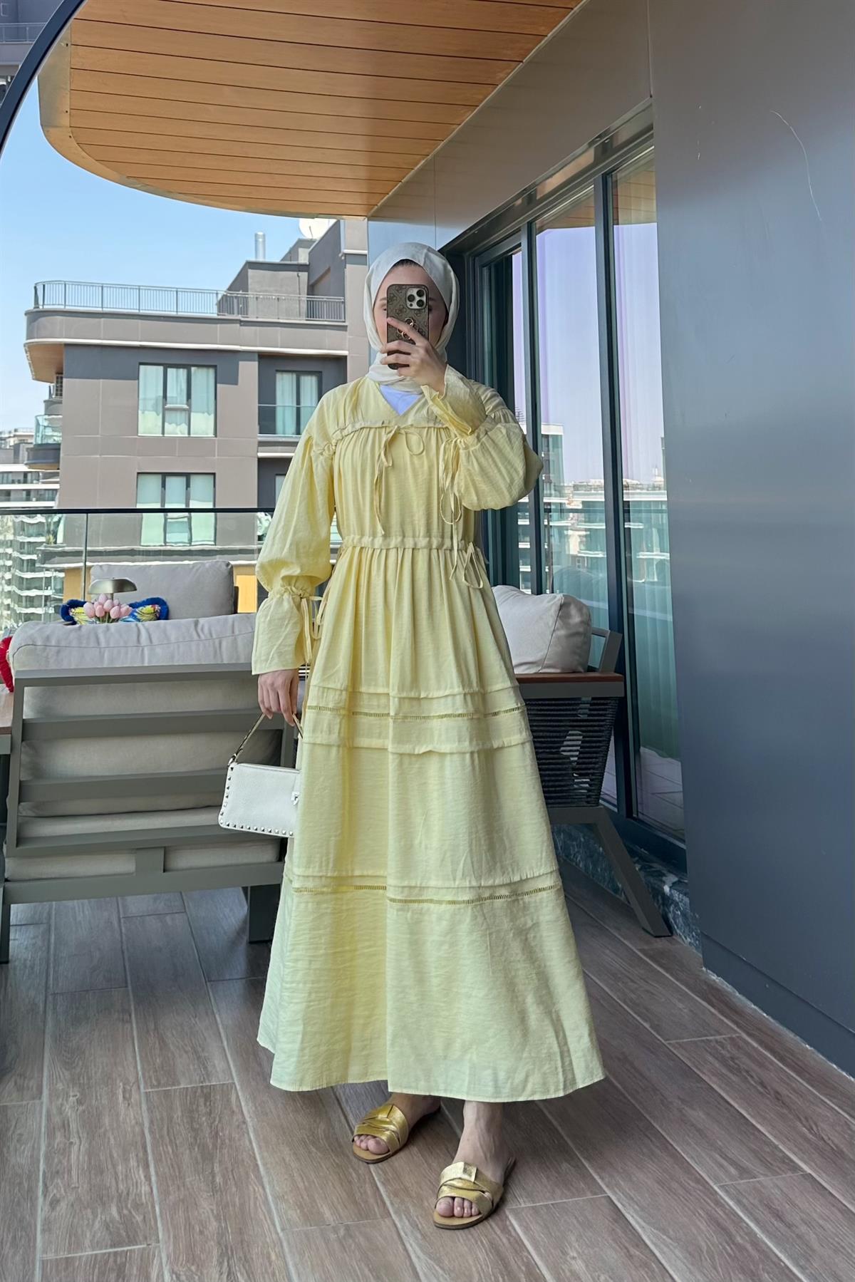 Yaka Detay Büzgülü Elbise - BUTTER YELLOW