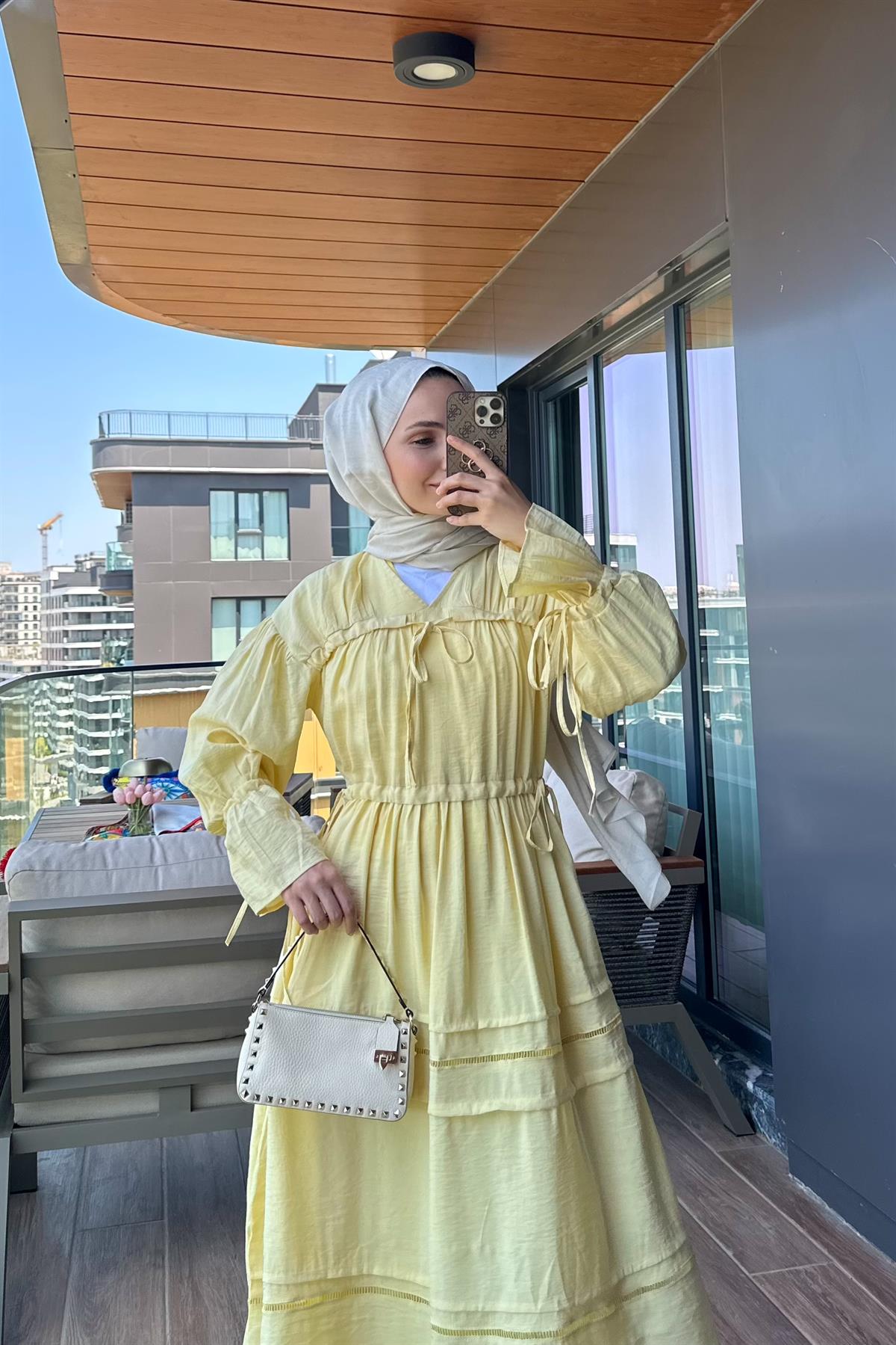Yaka Detay Büzgülü Elbise - BUTTER YELLOW