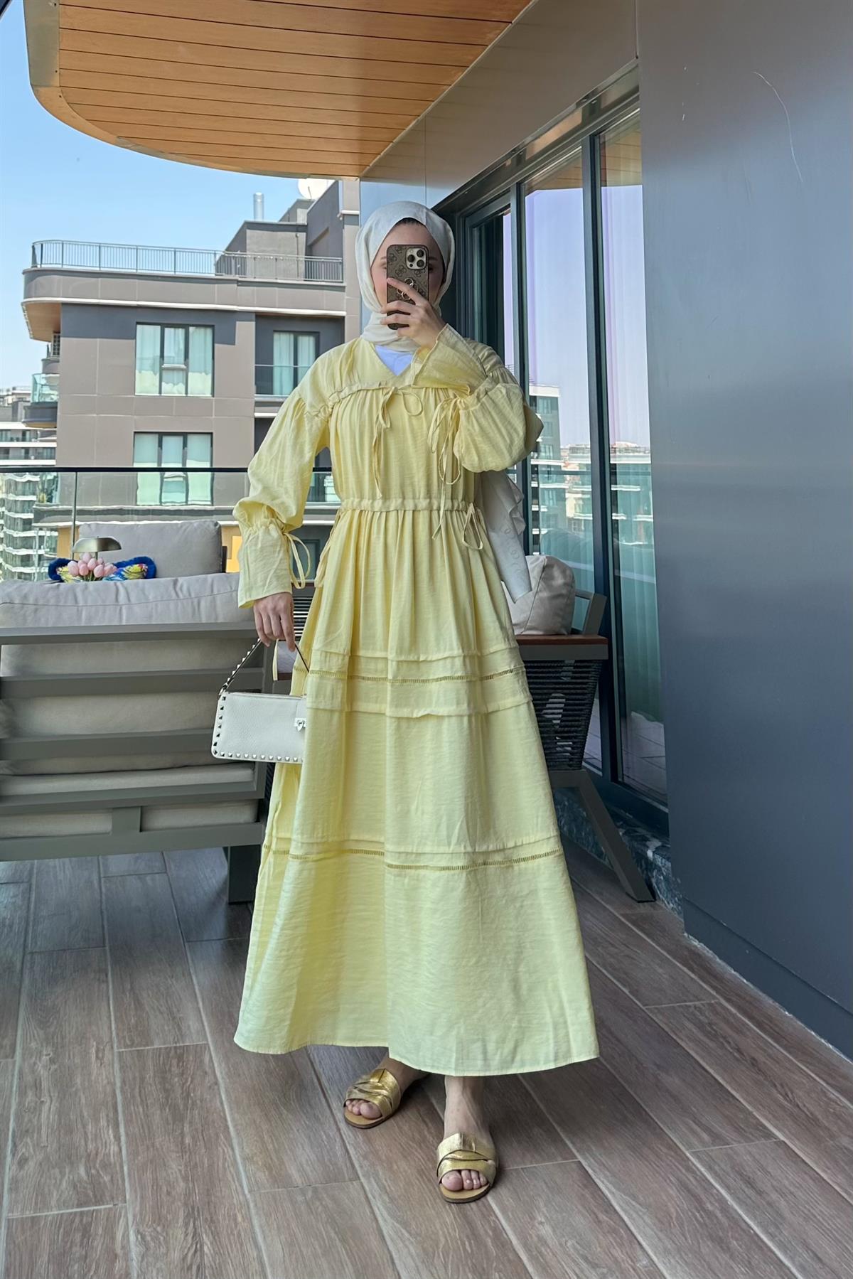 Yaka Detay Büzgülü Elbise - BUTTER YELLOW