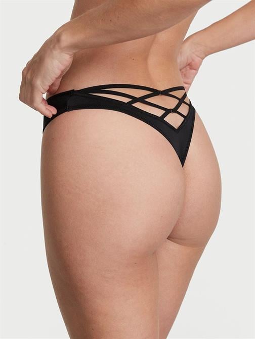 Arkası Askılı Derin Bacak Kesim Tanga