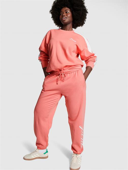 Ivy Crew Polar Sweatshirt