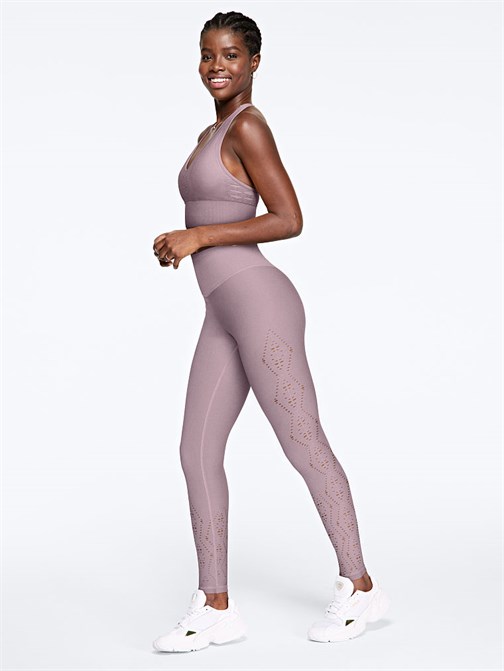 SEAMLESS TAYT