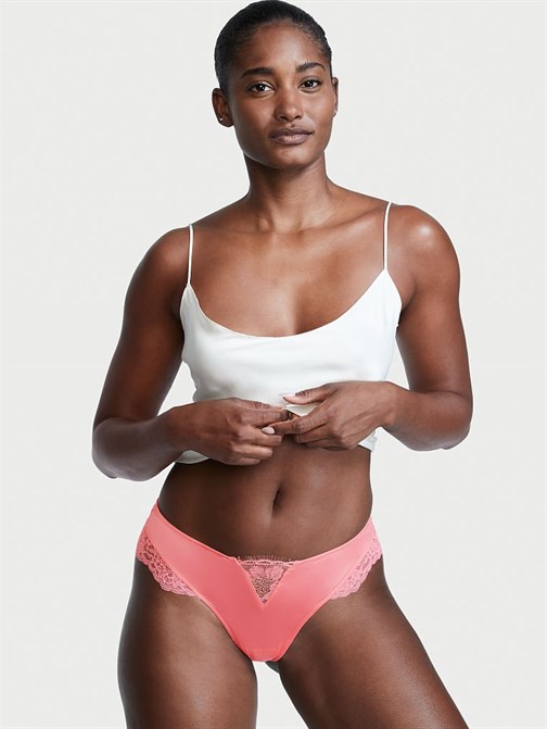 Very Sexy Dantel Ekli Tanga Külot