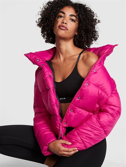 Chlöe x Halle Crop Puffer Mont