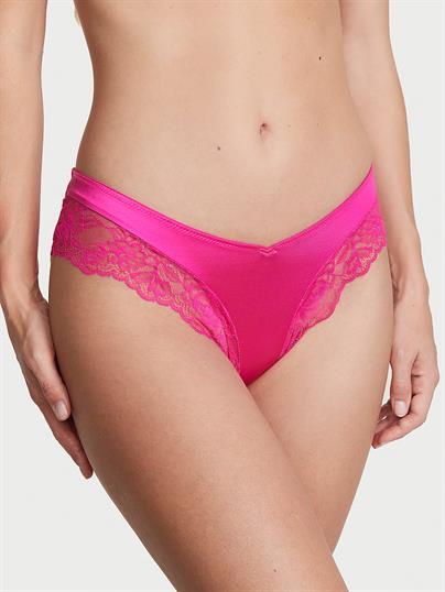 Gül Dantelli Derin Bacak Kesim Cheeky Külot