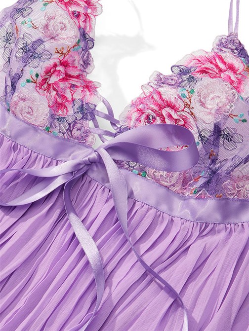 Çiçek İşlemeli Pileli Babydoll