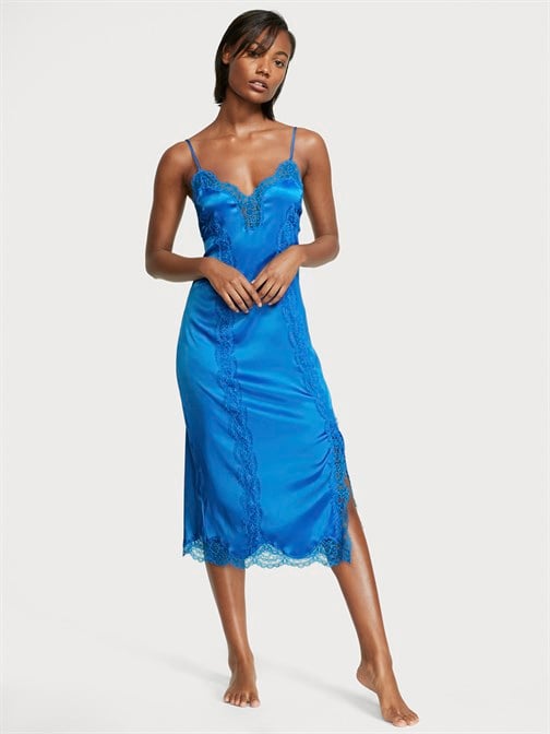 Dantel Detaylı Midi Slip Elbise