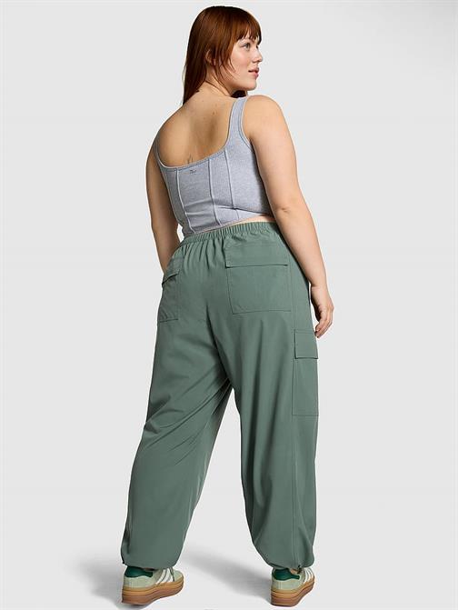 Tech Stretch Kargo Pantolon