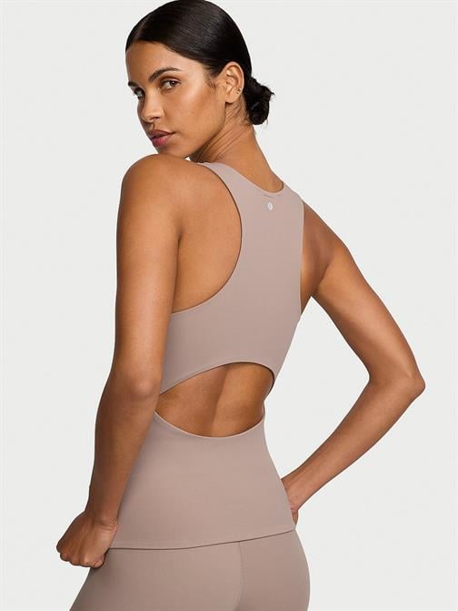 VS Elevate Cut-Out Atlet