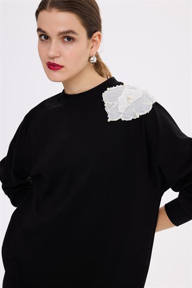 AKSESUARLI COMFORT SWEATSHİRT SİYAH