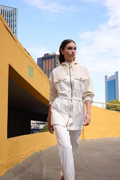 CHANEL GARNİ KAP EKRU