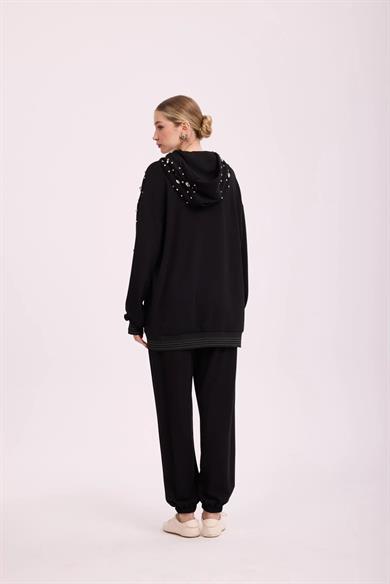 İŞLEMELİ KAPŞONLU MODAL TAKIM SİYAH