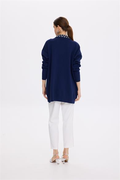 TAŞ İŞLEMELİ TRİKO HIRKA LACİVERT