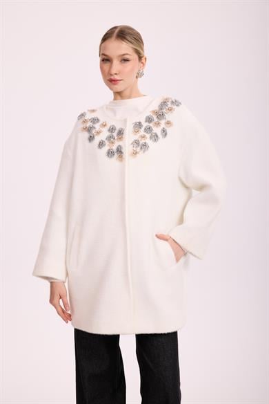 VELOURA İŞLEMELİ ANGORA KAP EKRU