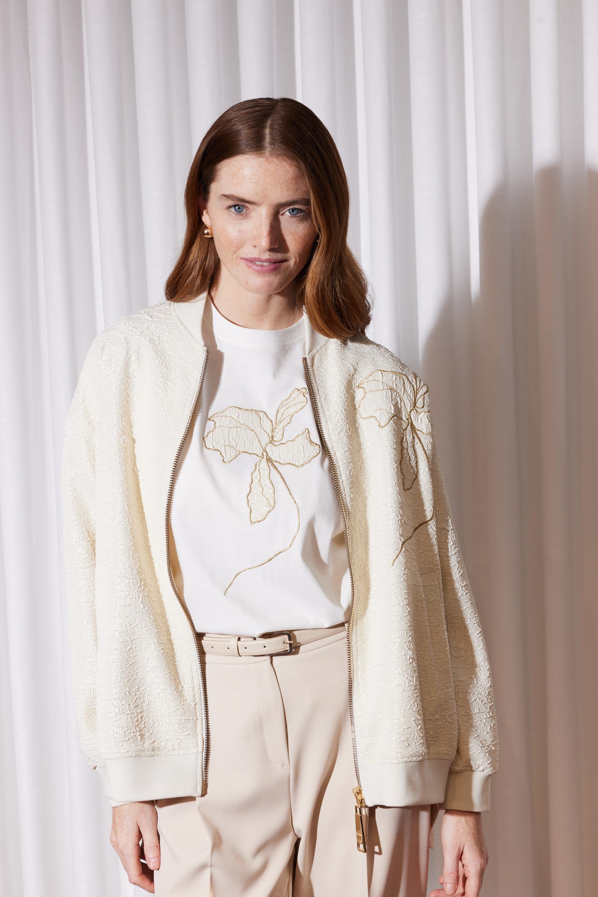 JAKAR BLOOM CEKET KREM