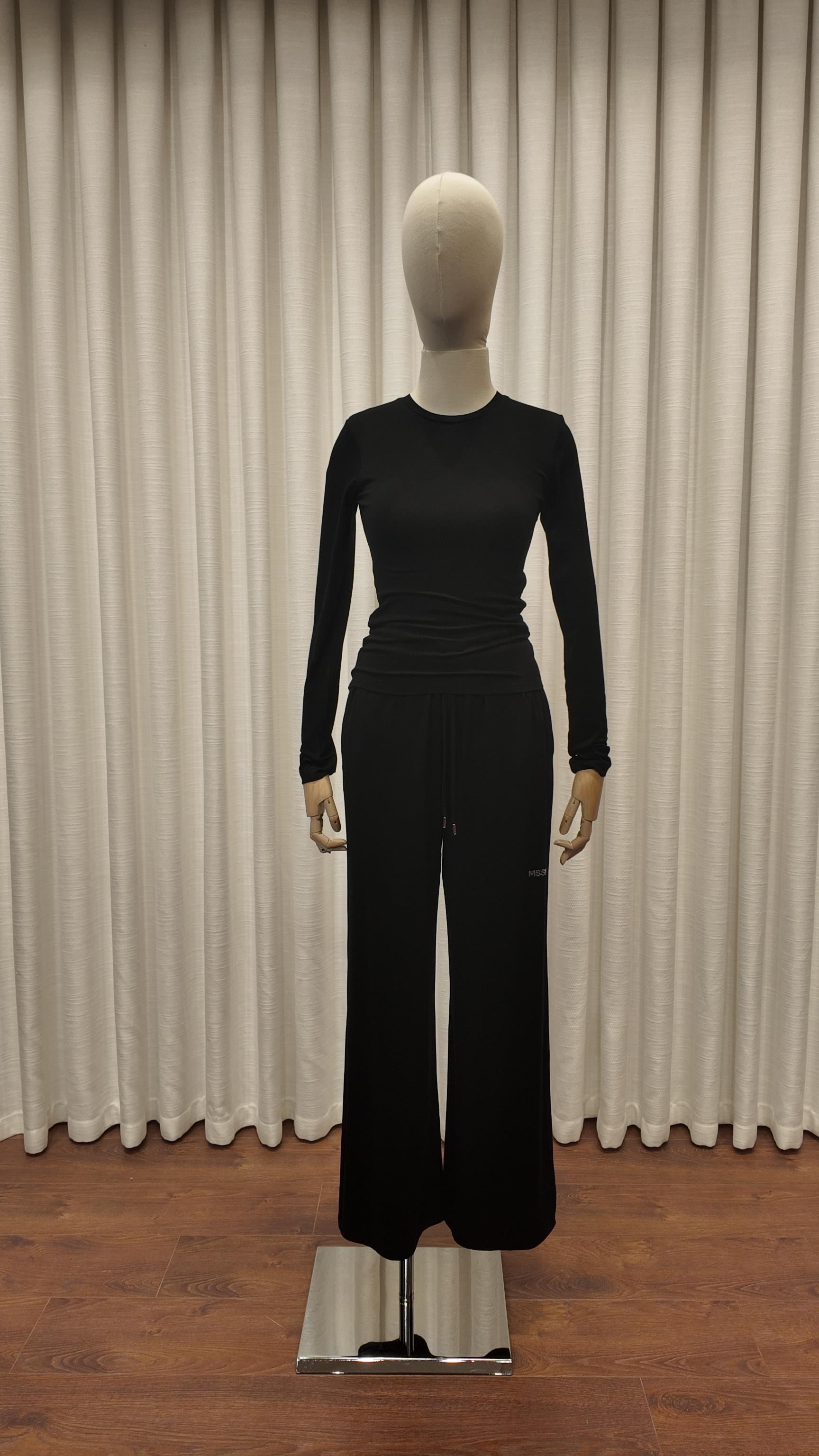 MSSM KOL TAŞLI RAYON BODY SİYAH