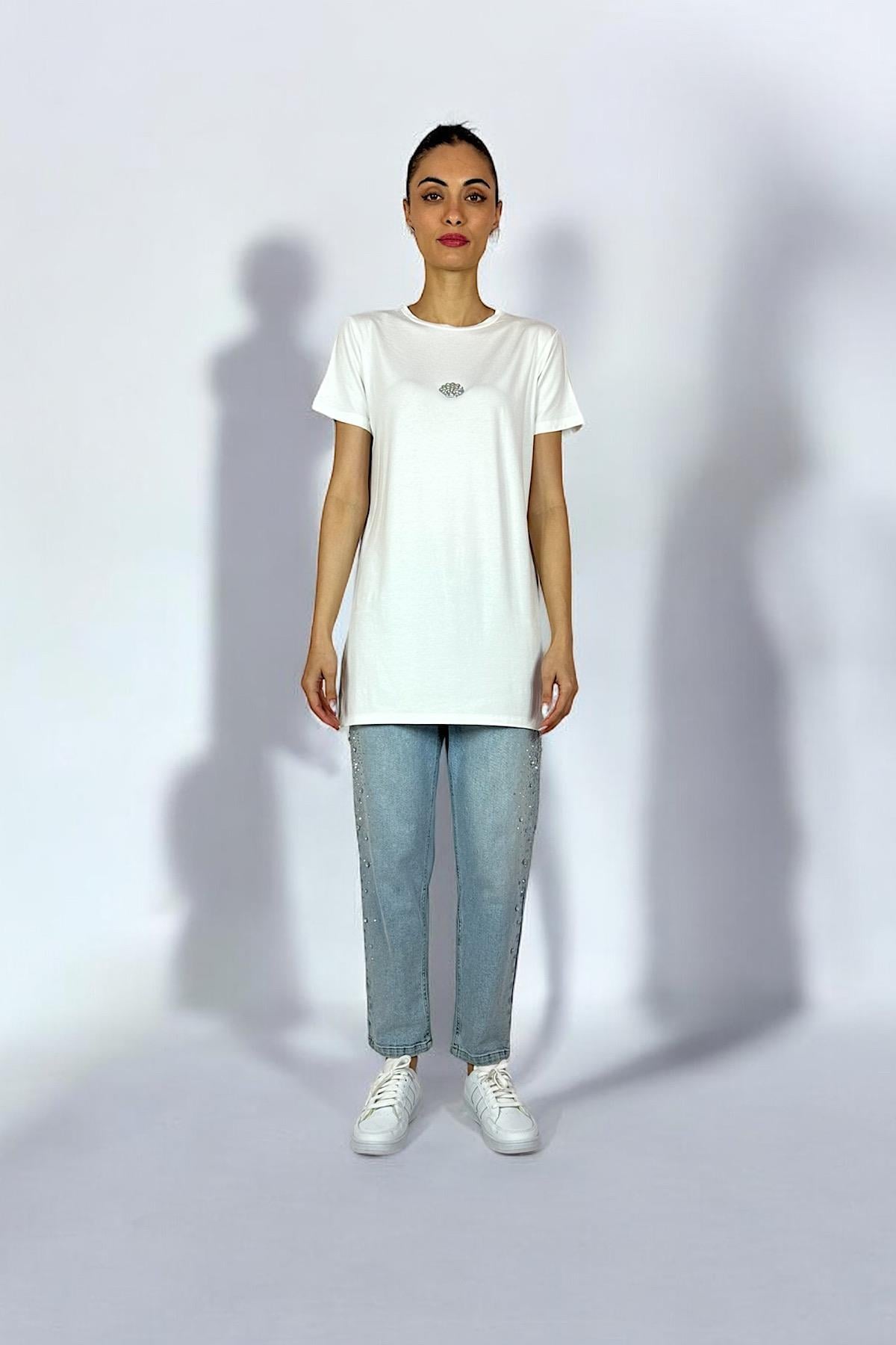 TAŞLI MOM JEAN AÇIK MAVİ