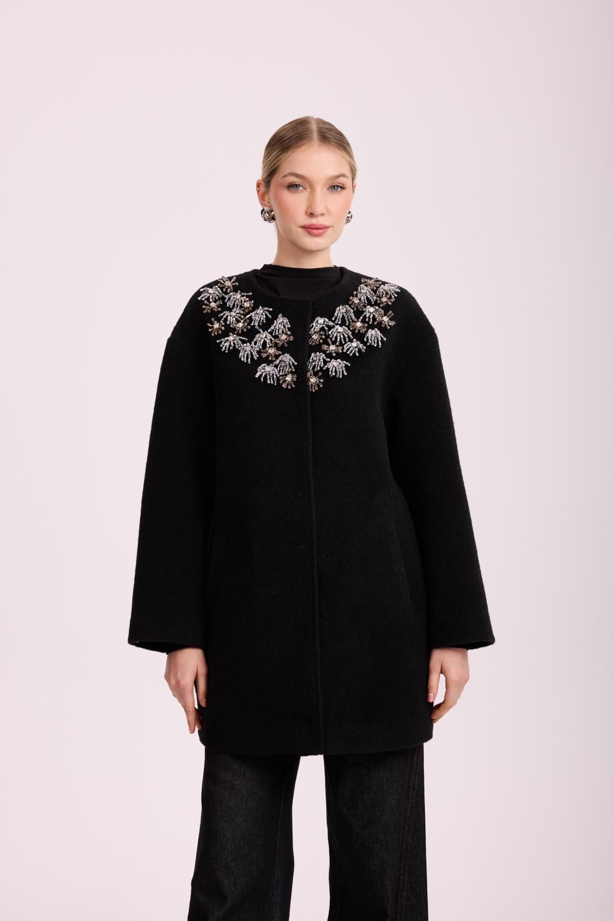 VELOURA İŞLEMELİ ANGORA KAP SİYAH