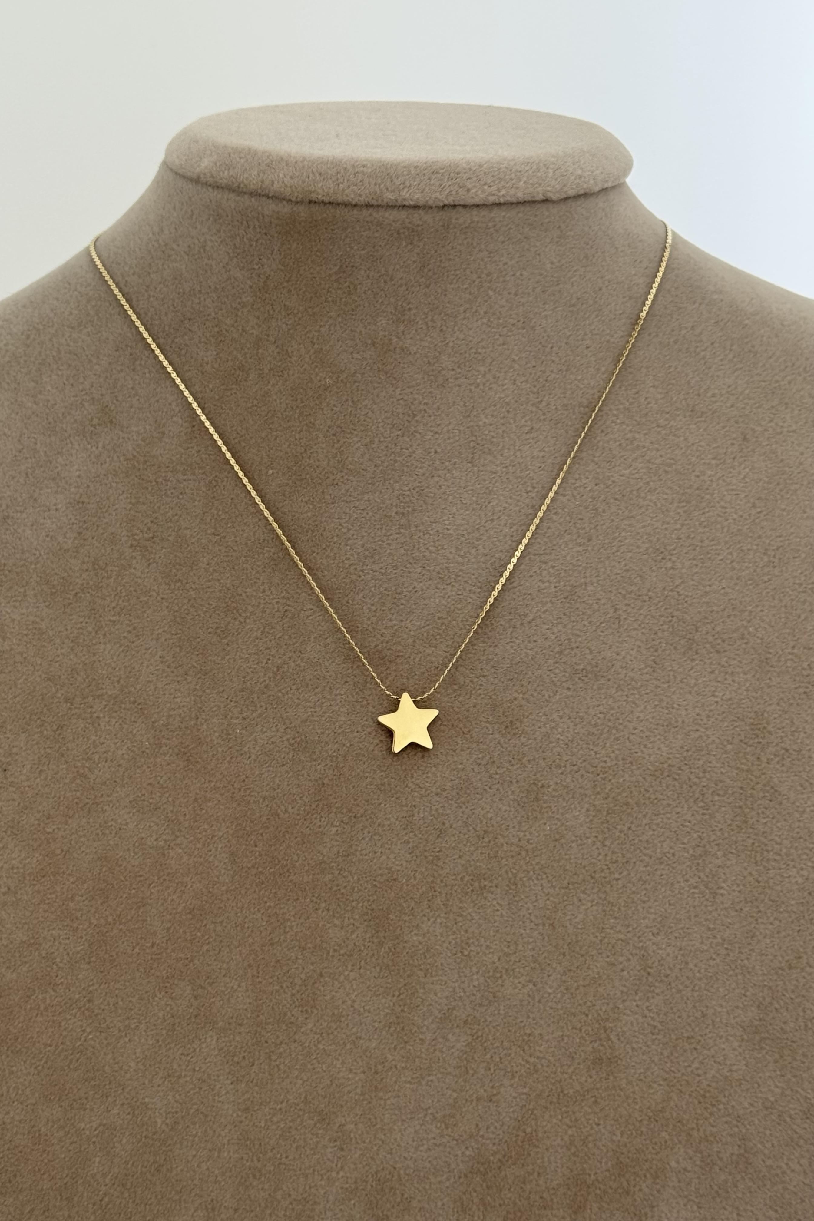 Elyra Gold Kolye