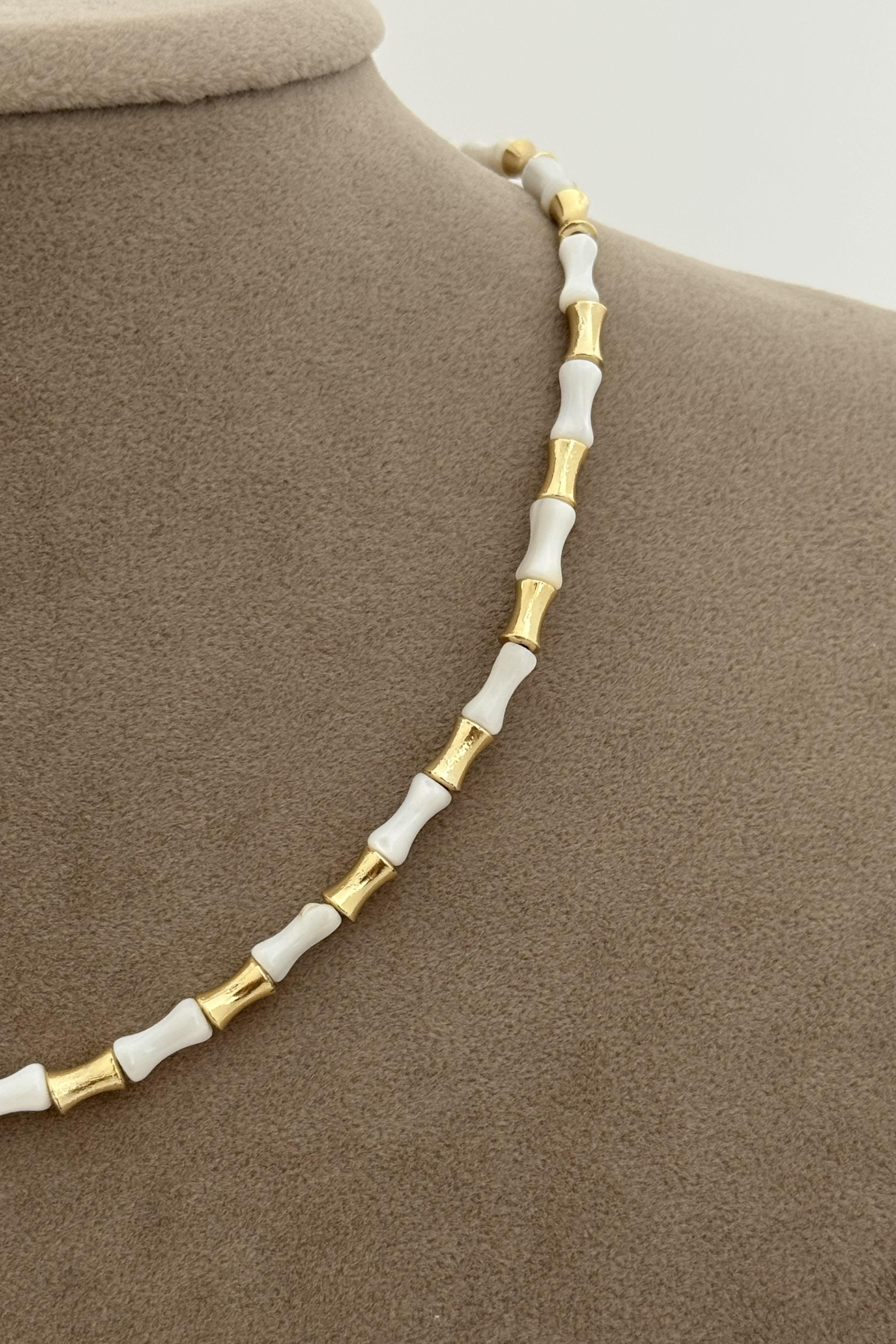 Fayen White & Gold Kolye