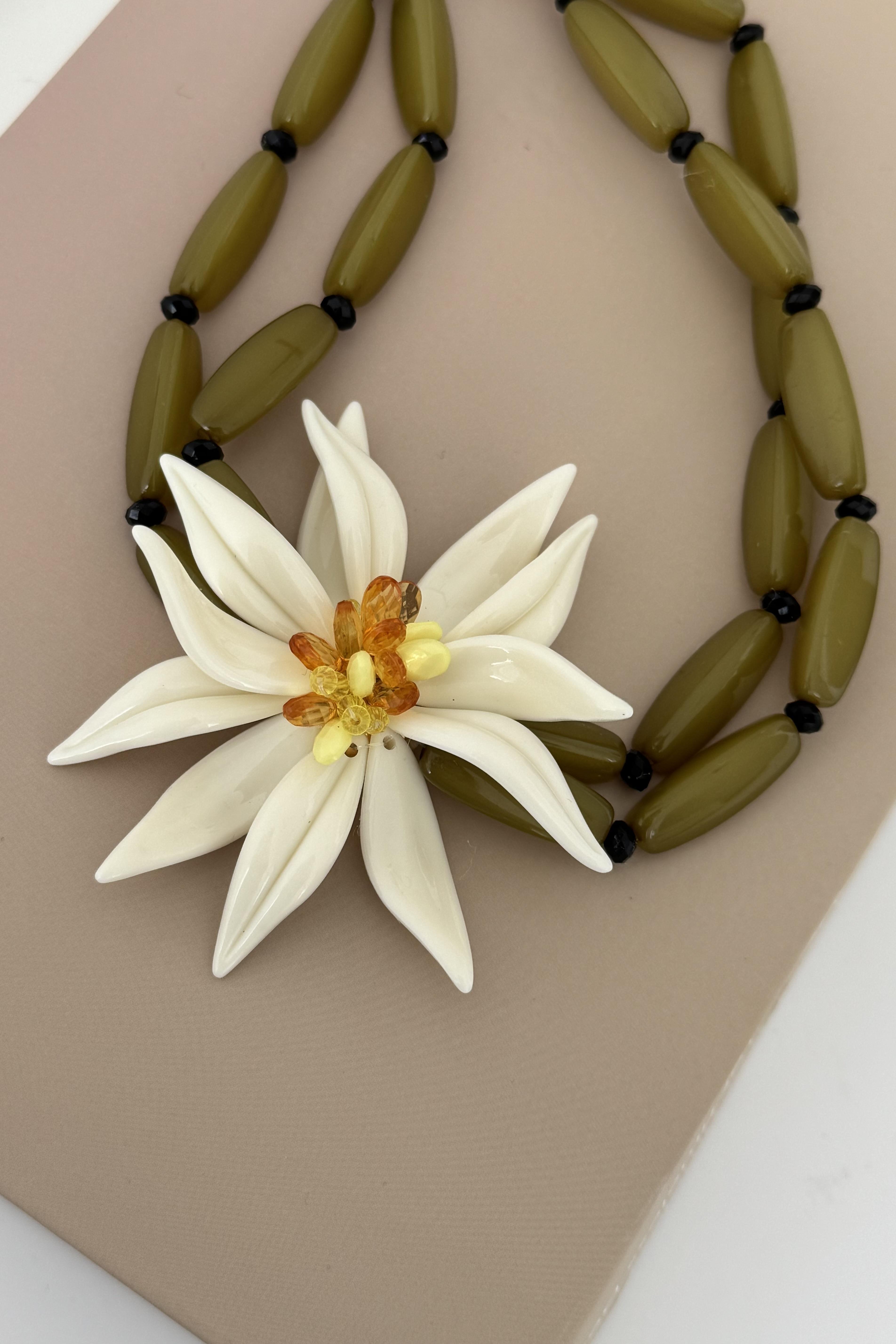 Florax Olive Bloom