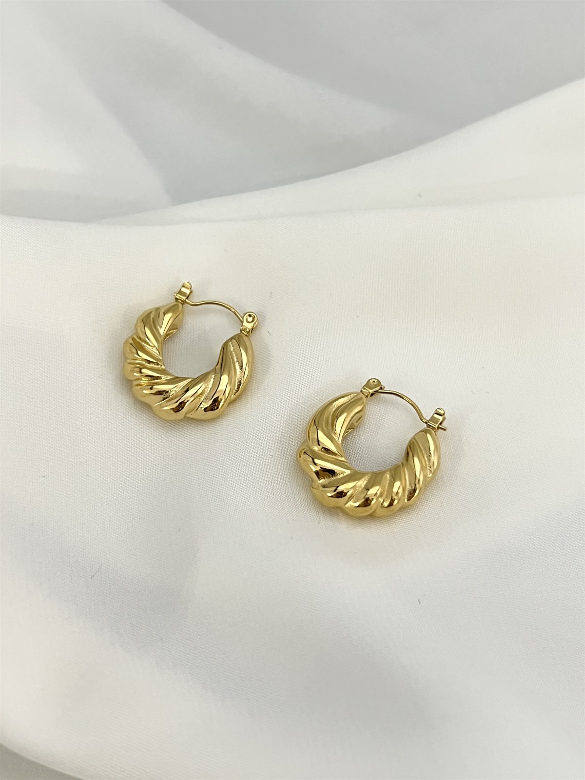 Mia Gold Çelik Küpe