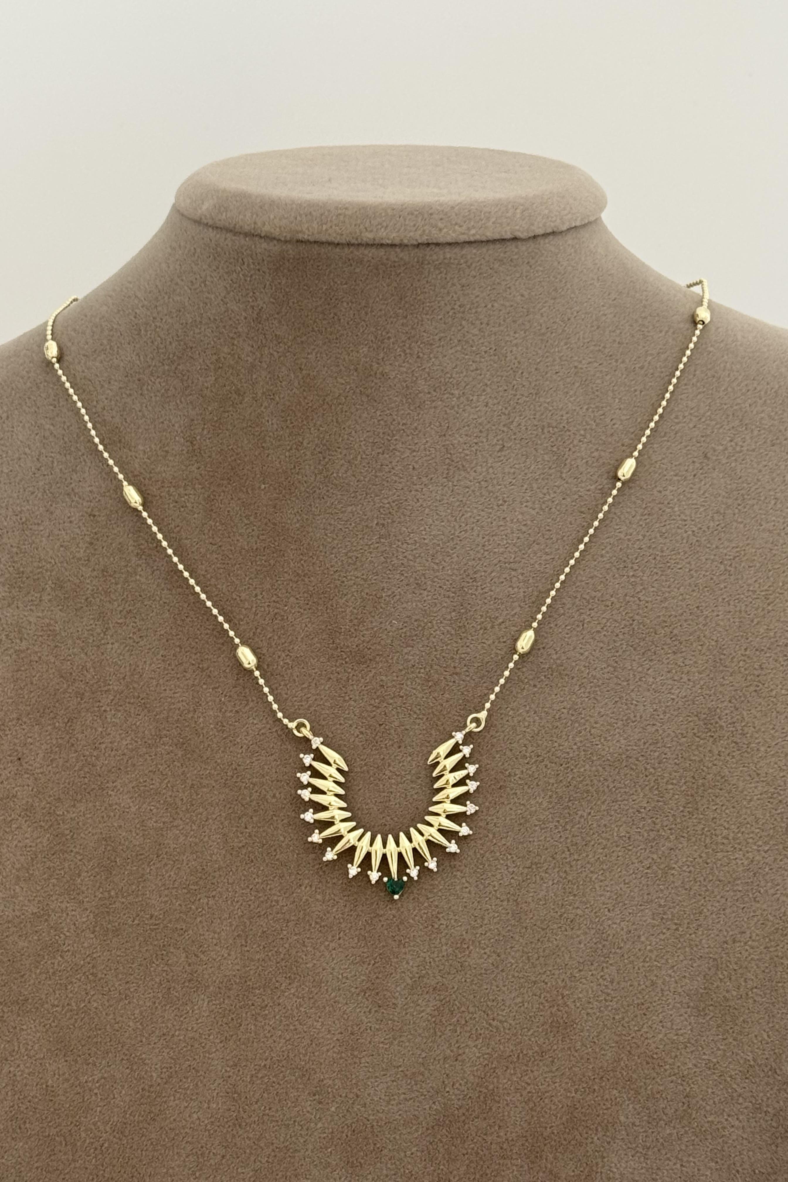 Orenda Green Kolye