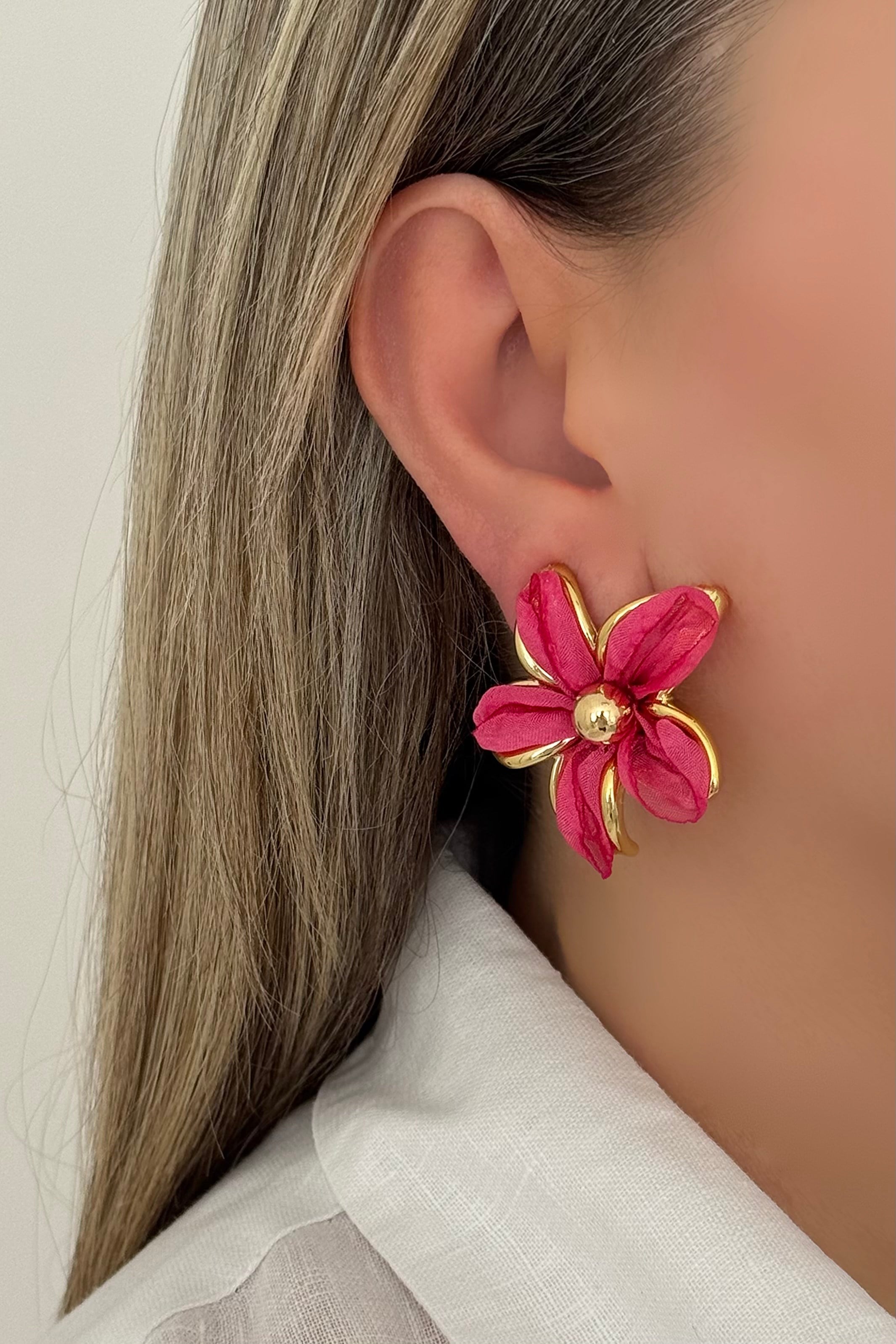 Petal Pembe Küpe