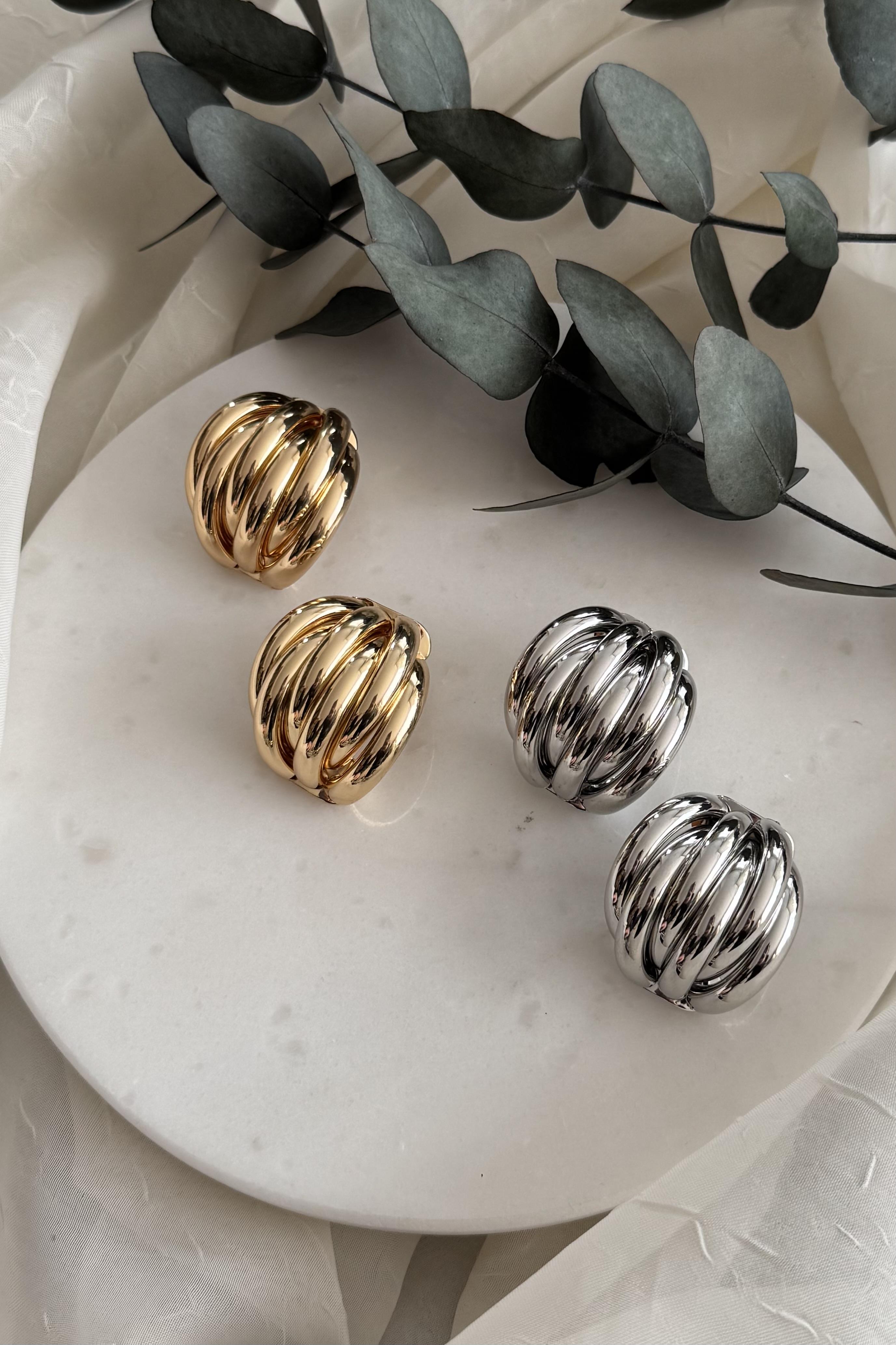 Remy Gold Küpe