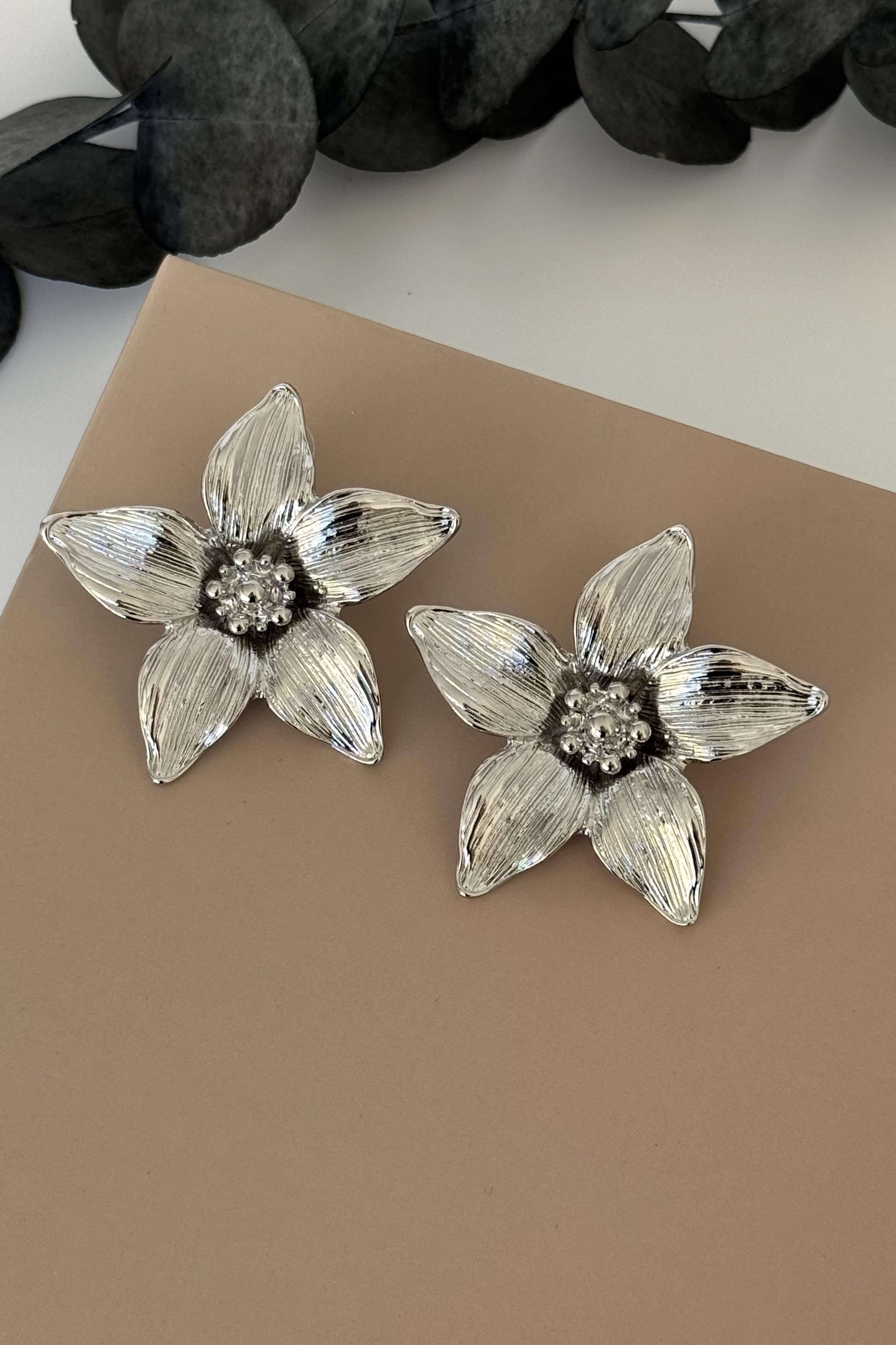 Silver Flower Küpe