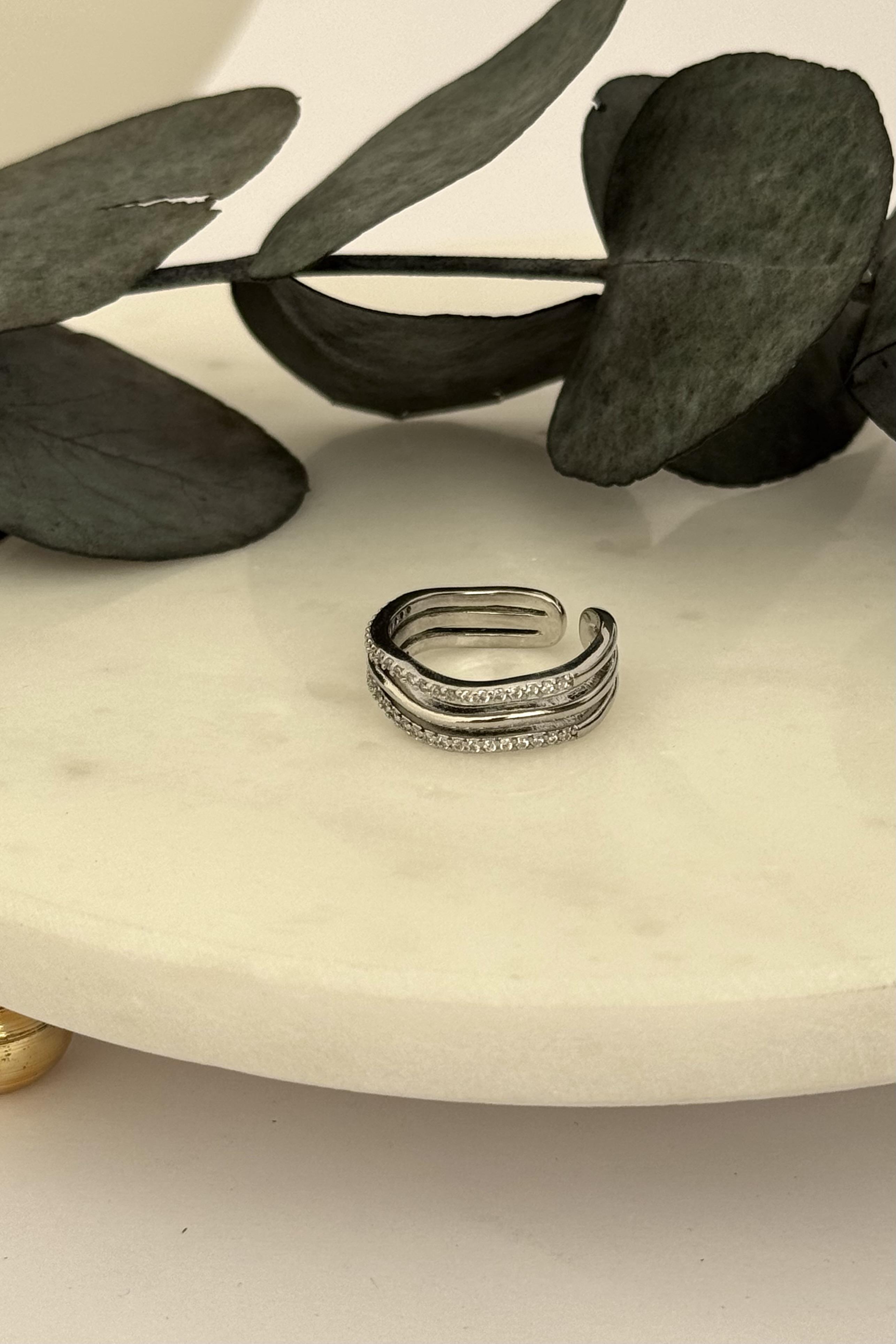 Spiral Desenli Silver Yüzük