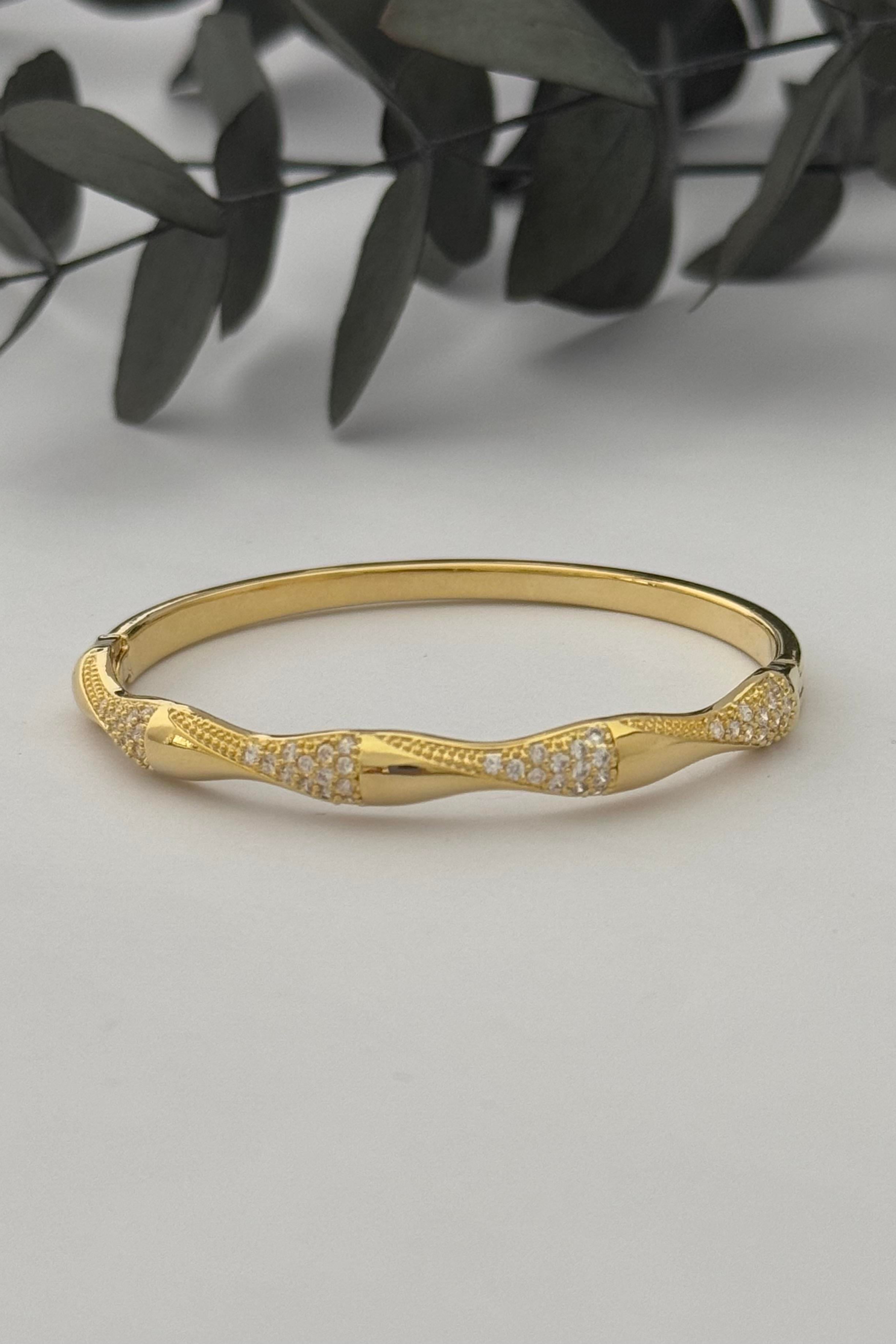 Taşlı Gold Kelepçe Bileklik