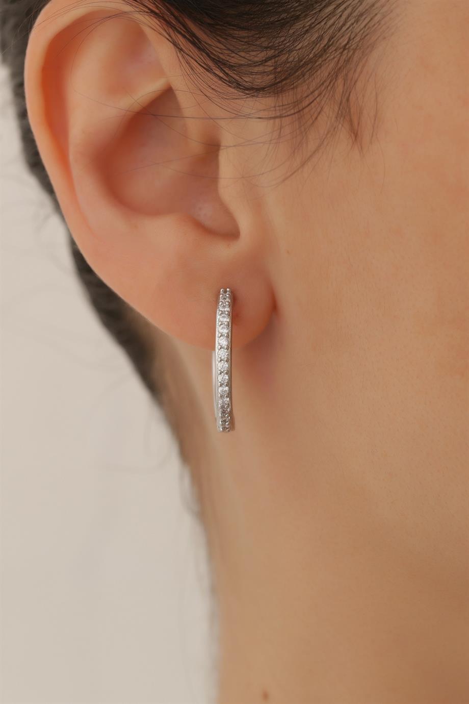 Taşlı Halka Silver Küpe