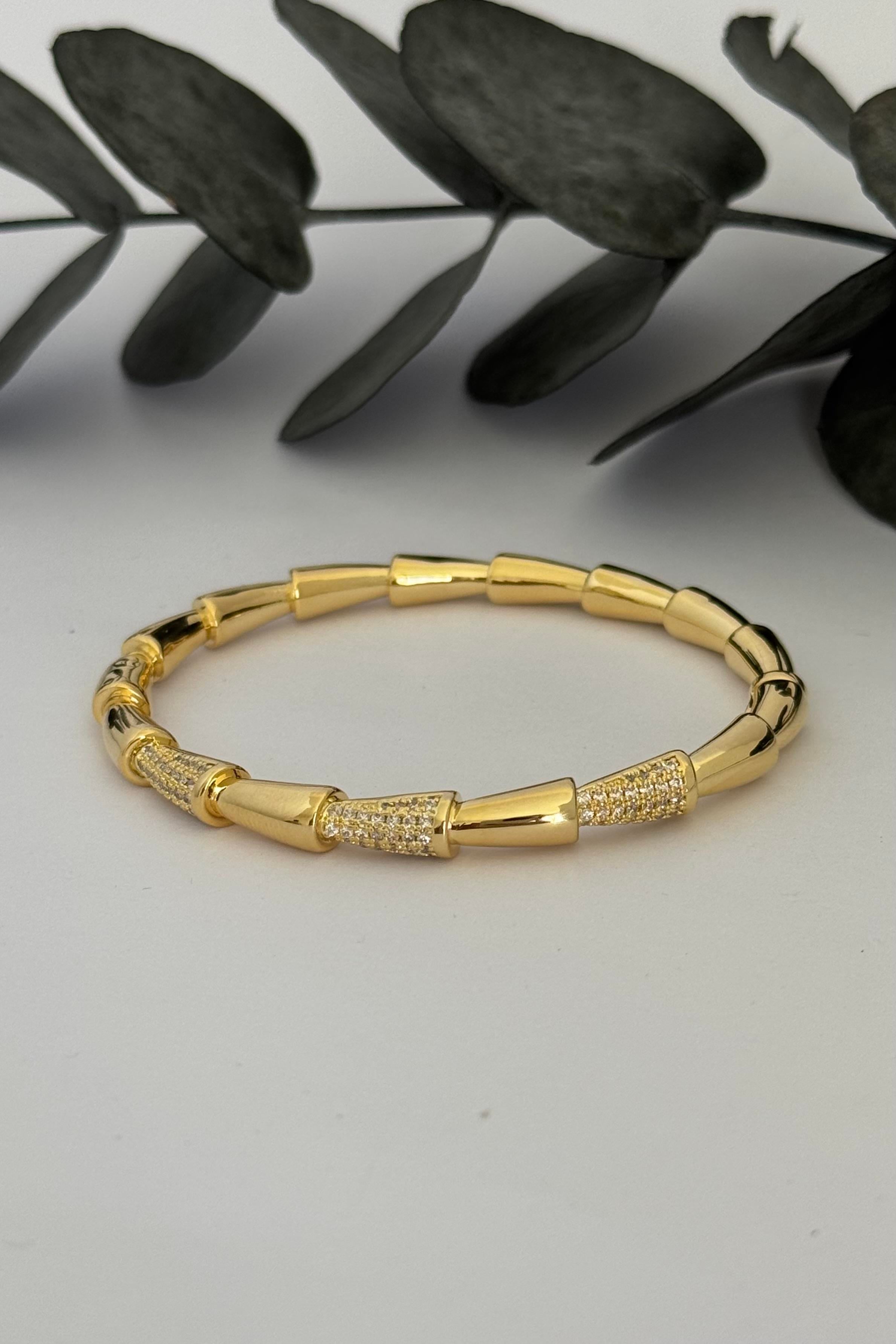 Taşlı Kelepçe Bileklik