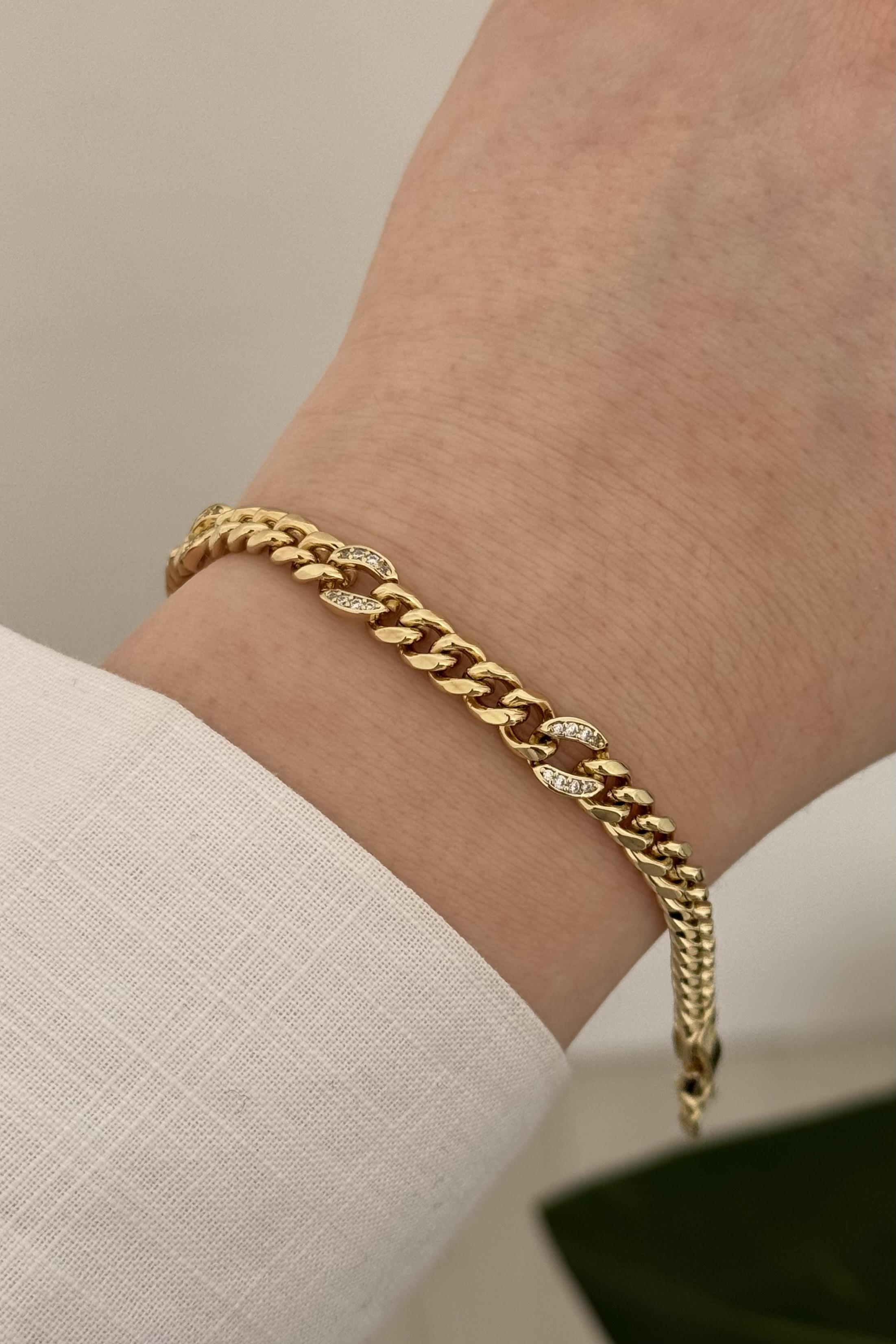 Velmira Vip Seri Gold Bileklik