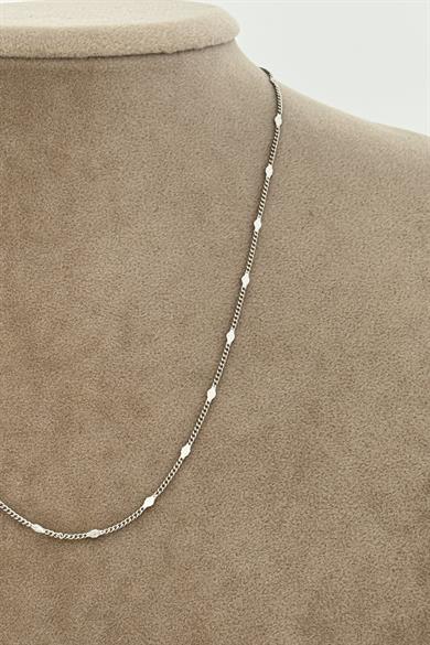 Pul Motifli Silver İnce Zincir Vip Seri Kolye 