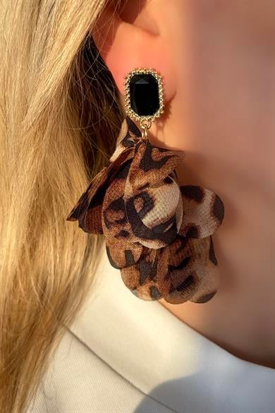 Siyah Taşlı Leopar Küpe