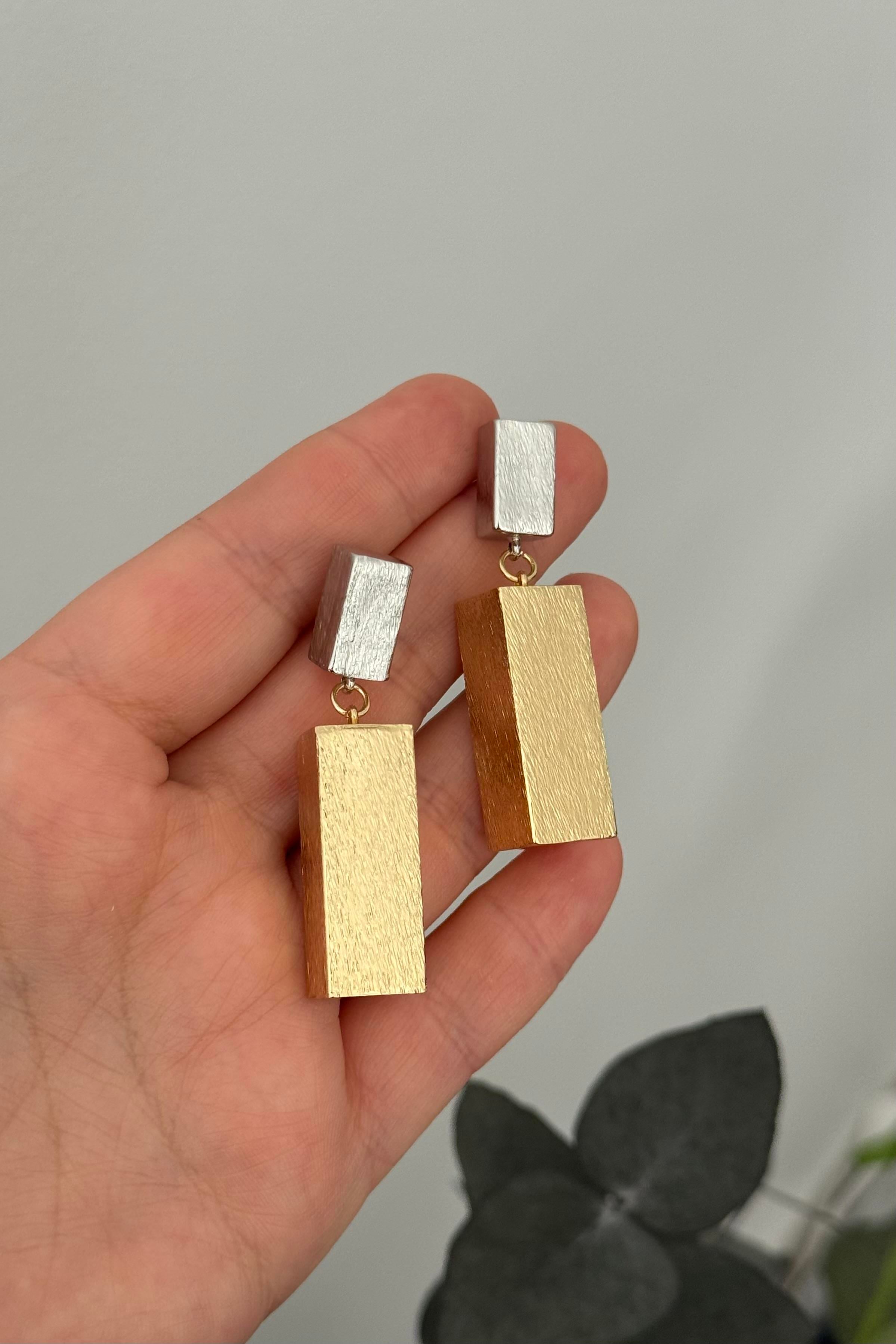 Blok Küpe