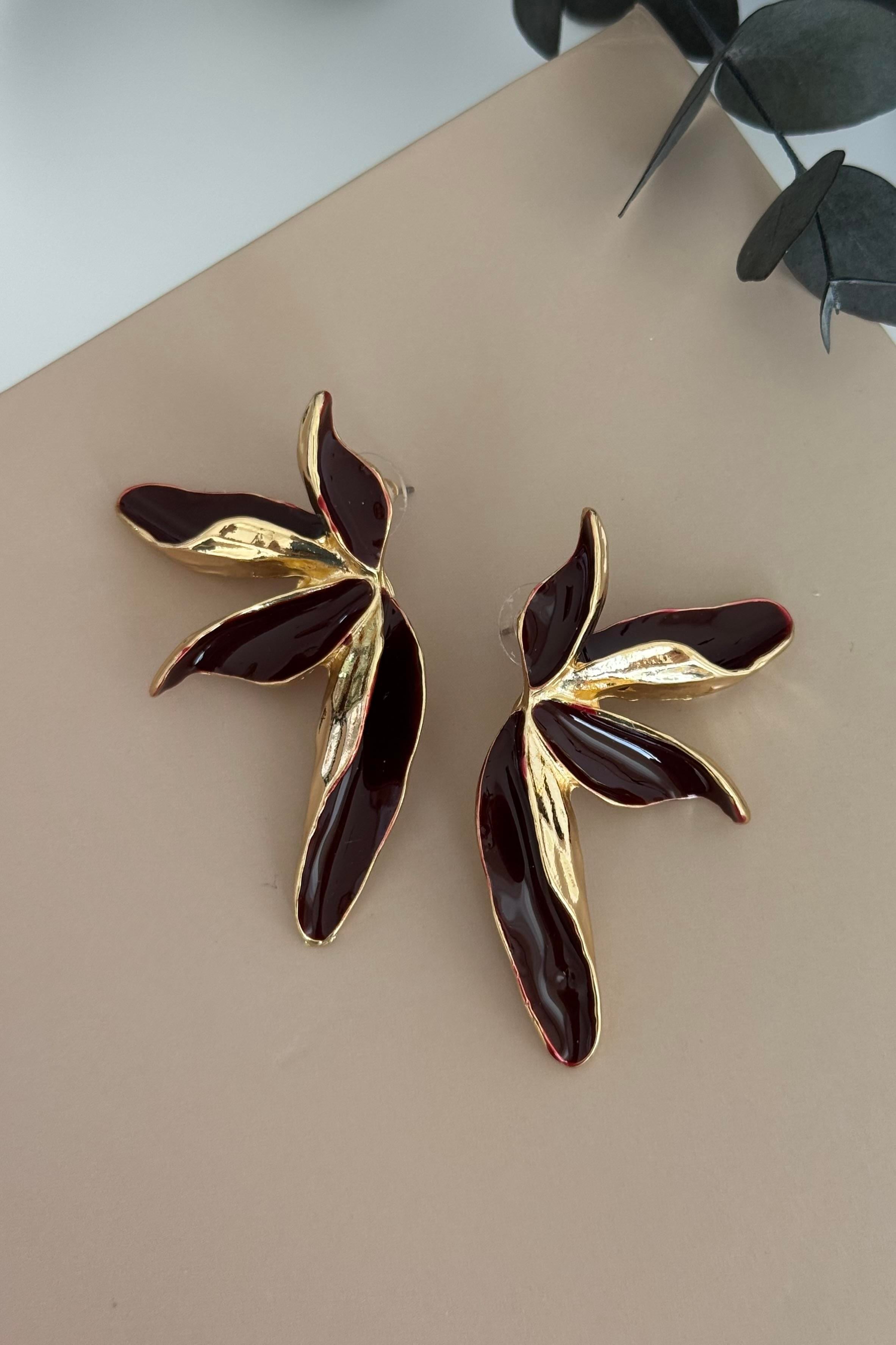 Bordo Çiçek Motifli Küpe