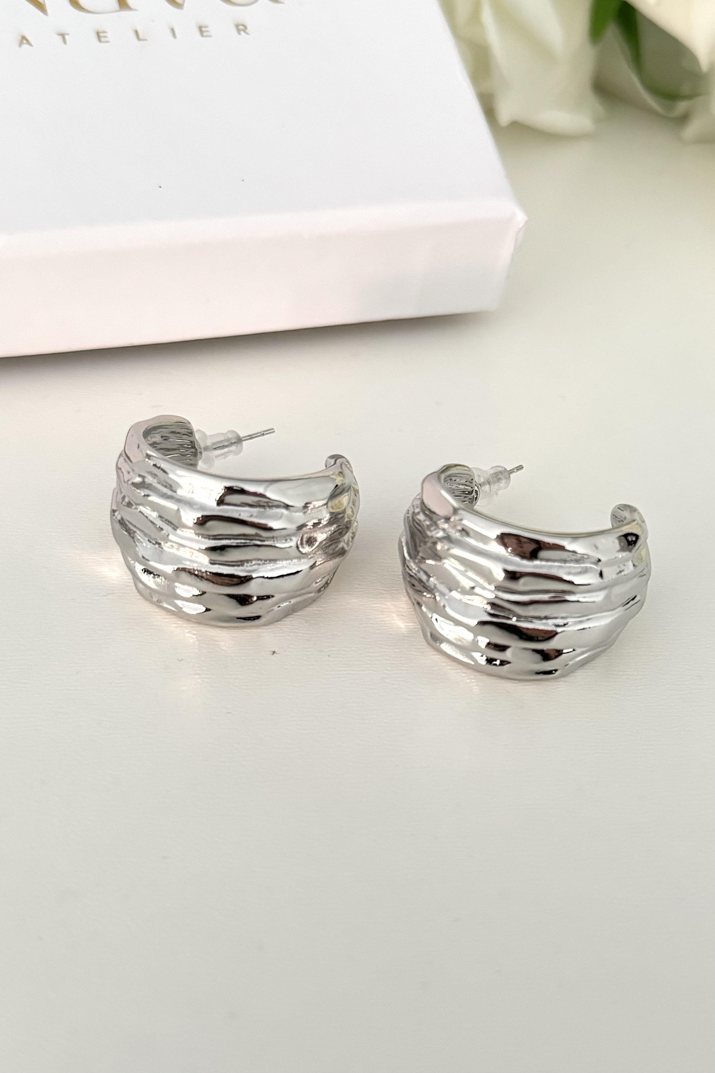 Flick Silver Küpe