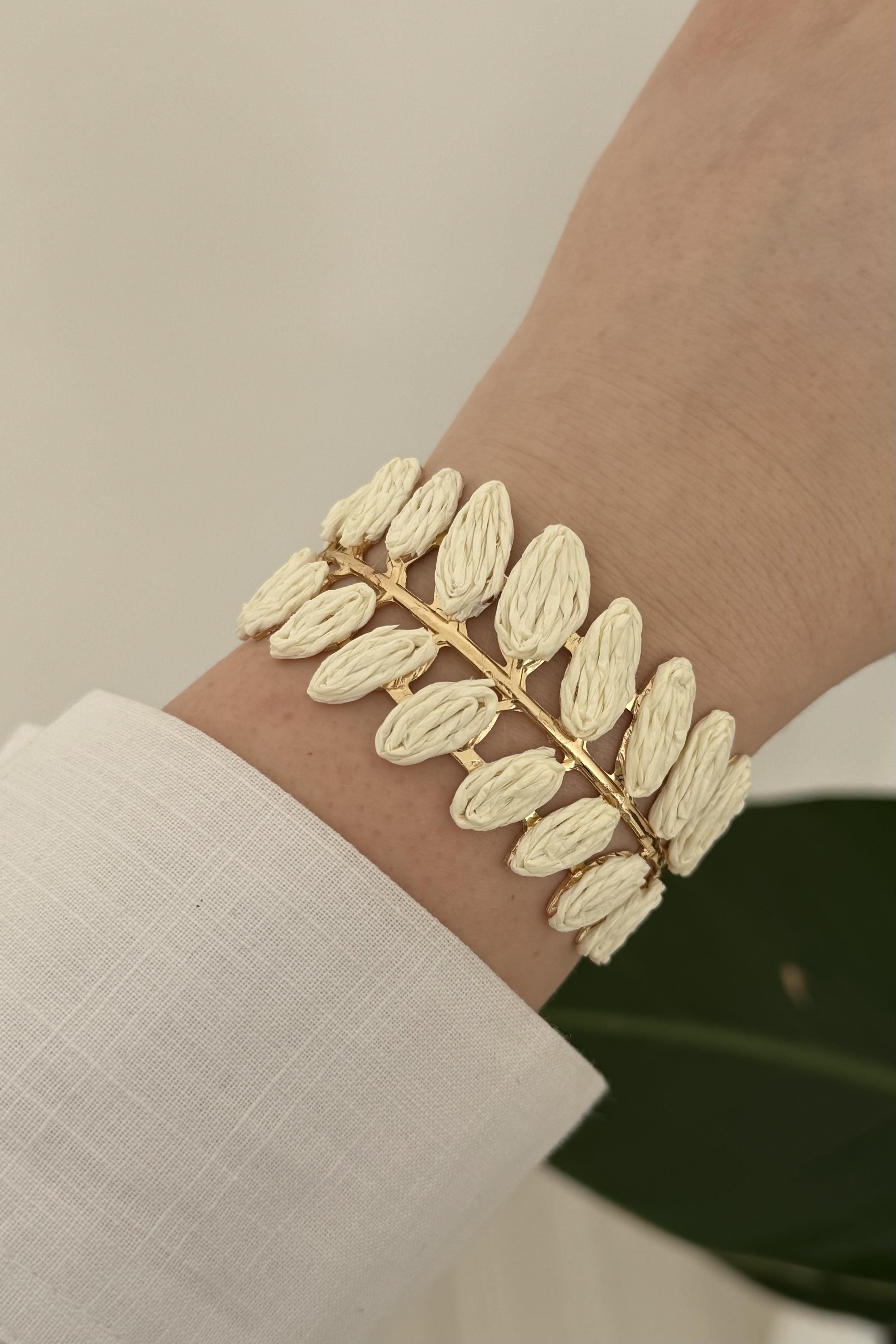 Foliera Krem Hasır Bileklik