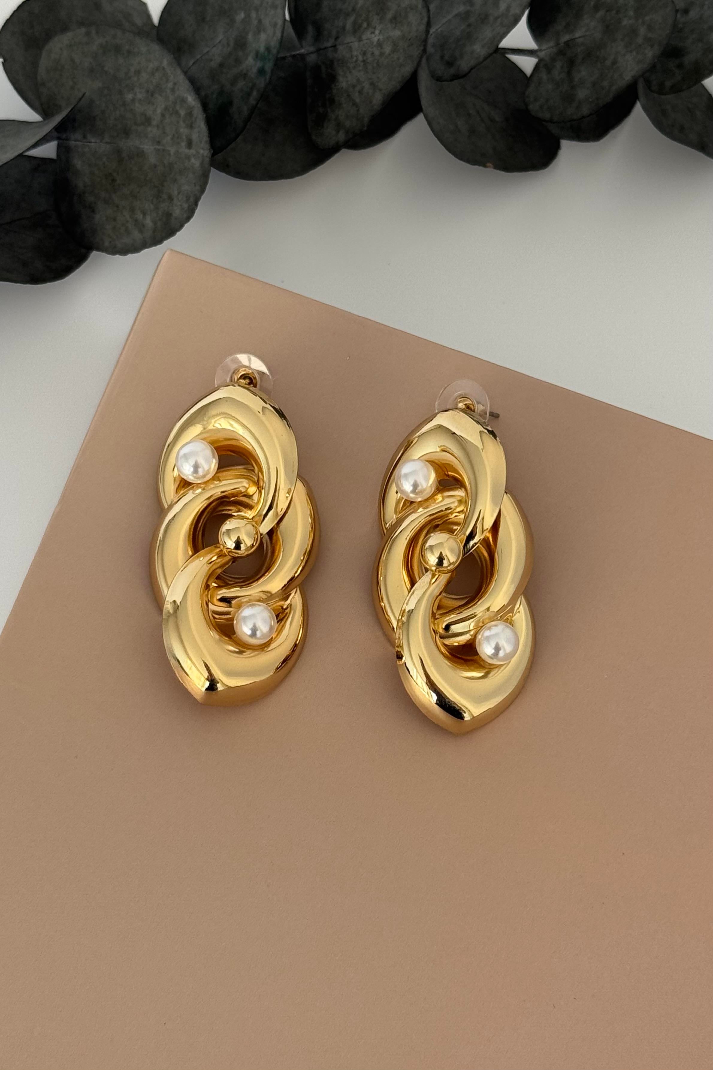Gold Pearl Loop Küpe