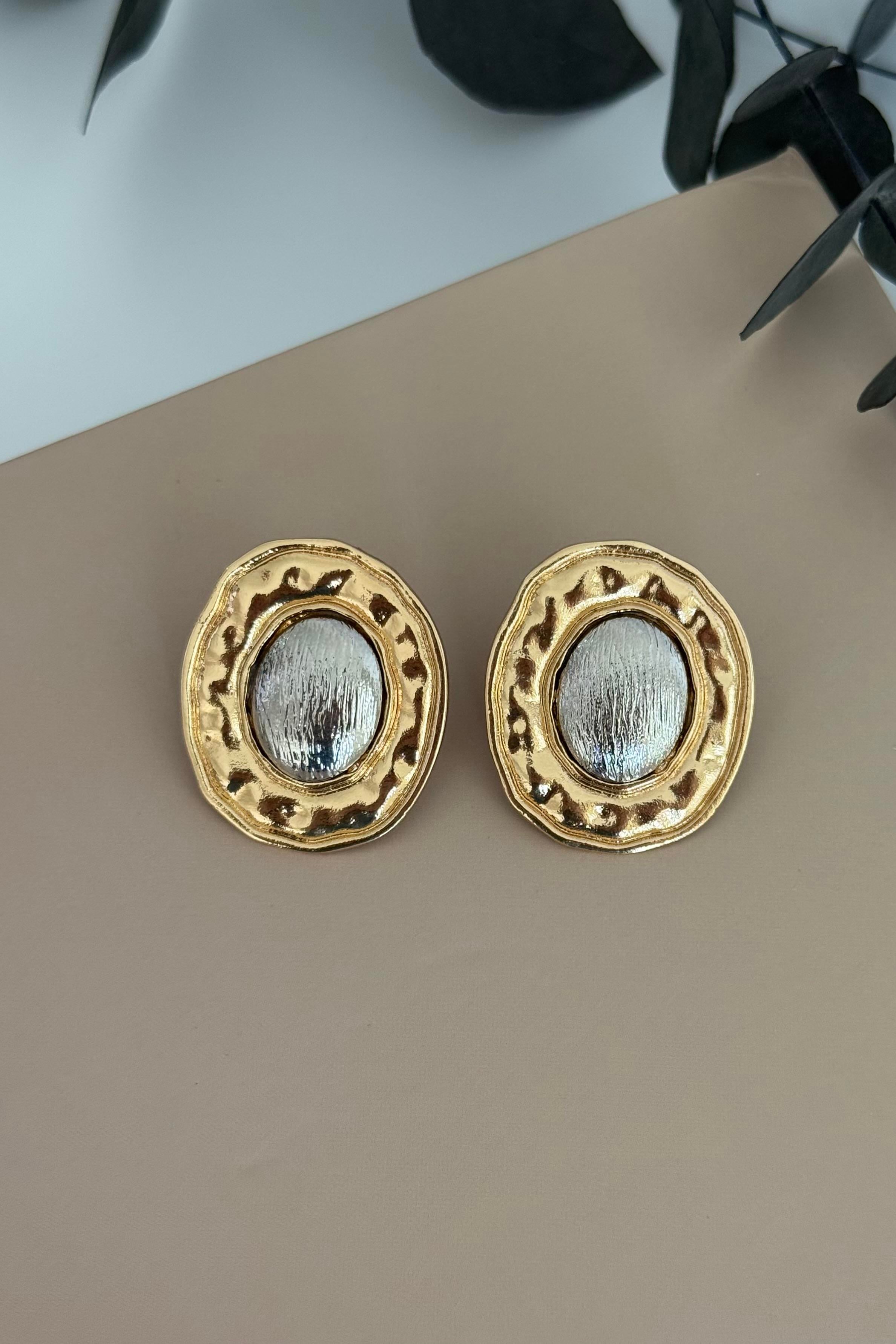 Gold Ve Silver Detaylı Plaka Küpe