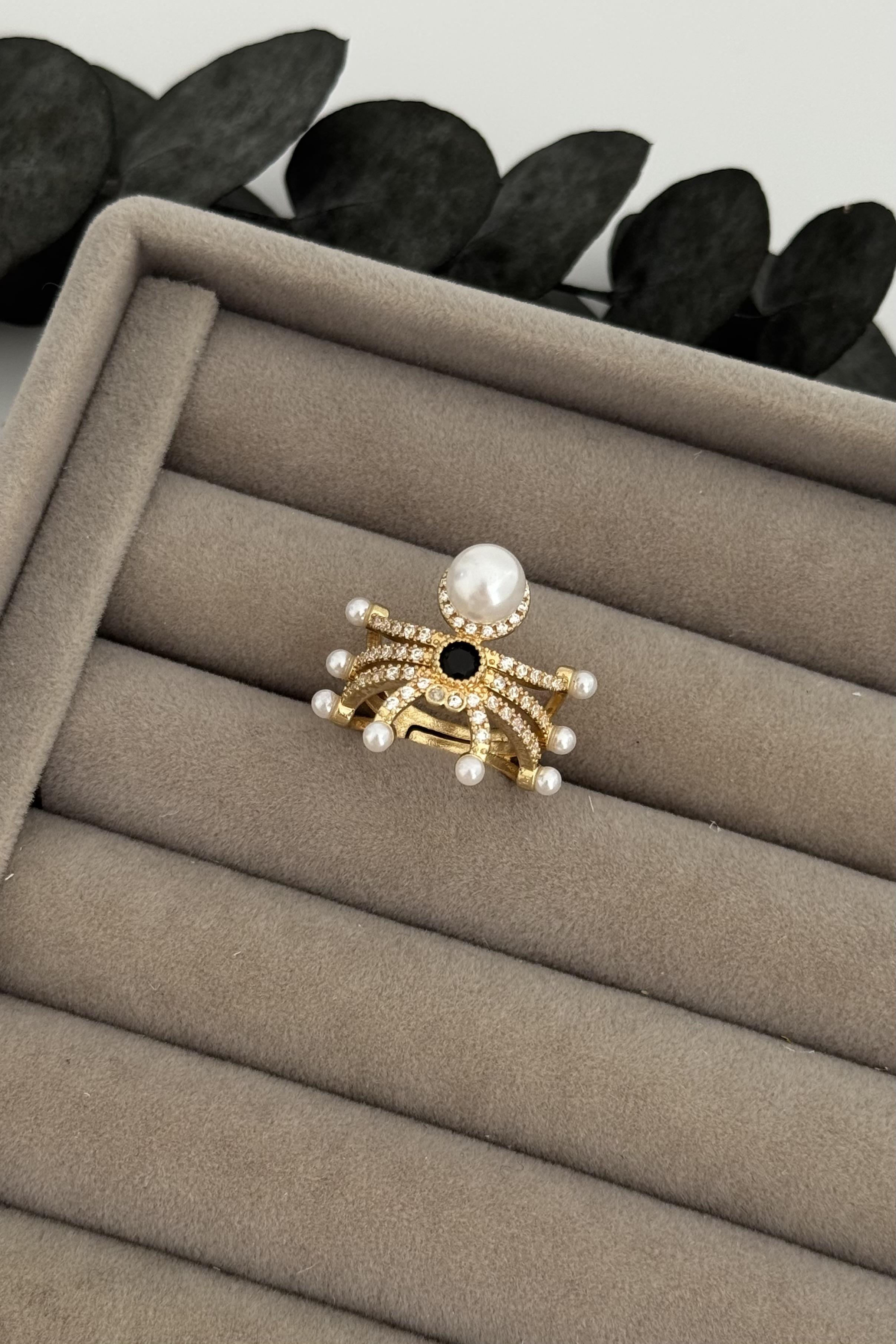 Jeweled Web Yüzük