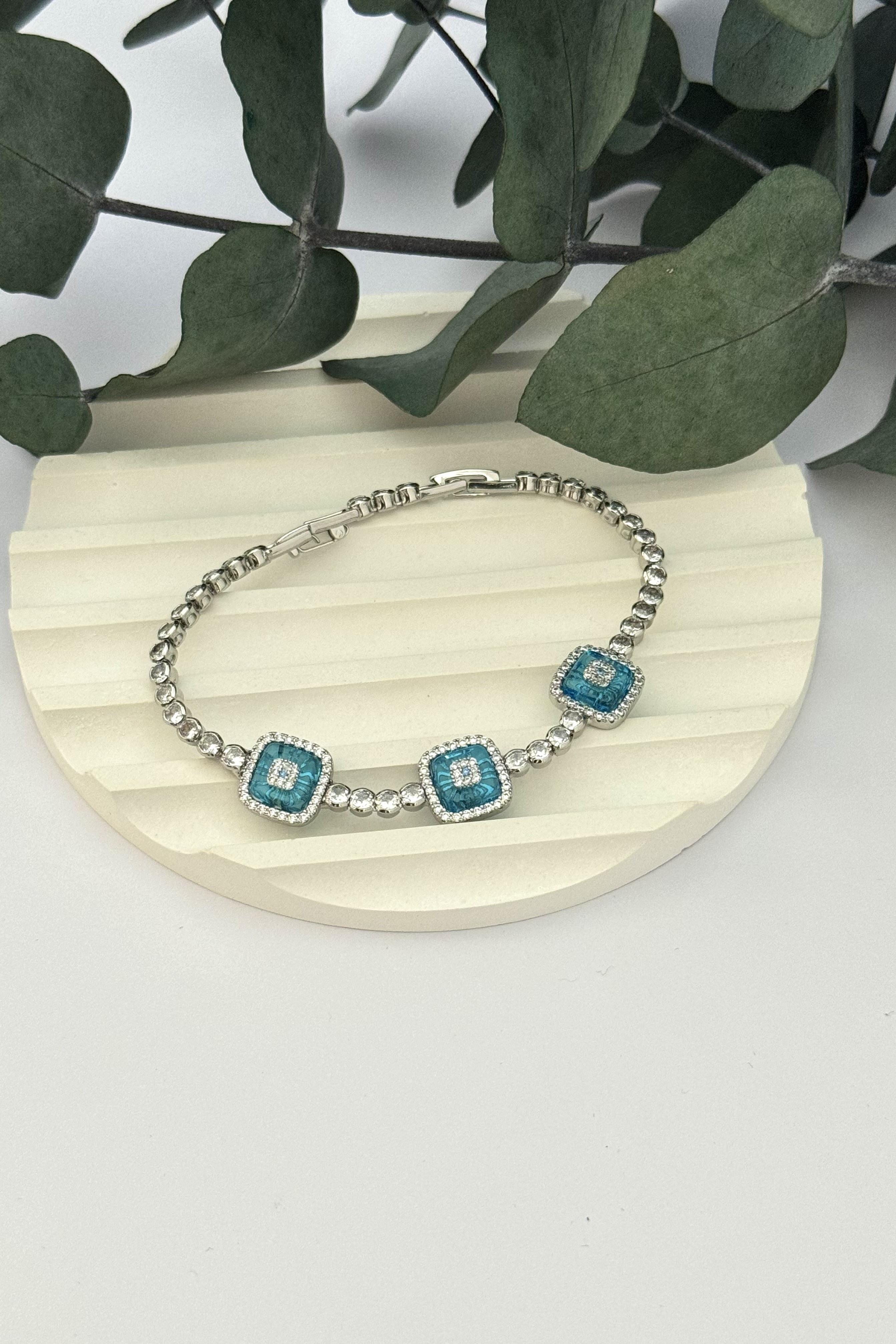 Kare Üçlü Nazar Boncuklu Bileklik