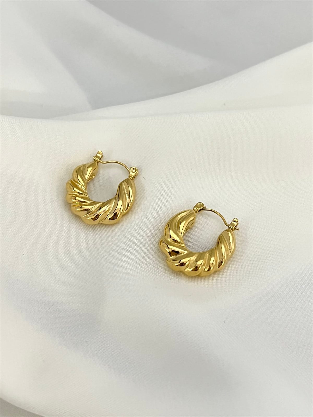 Mia Gold Çelik Küpe