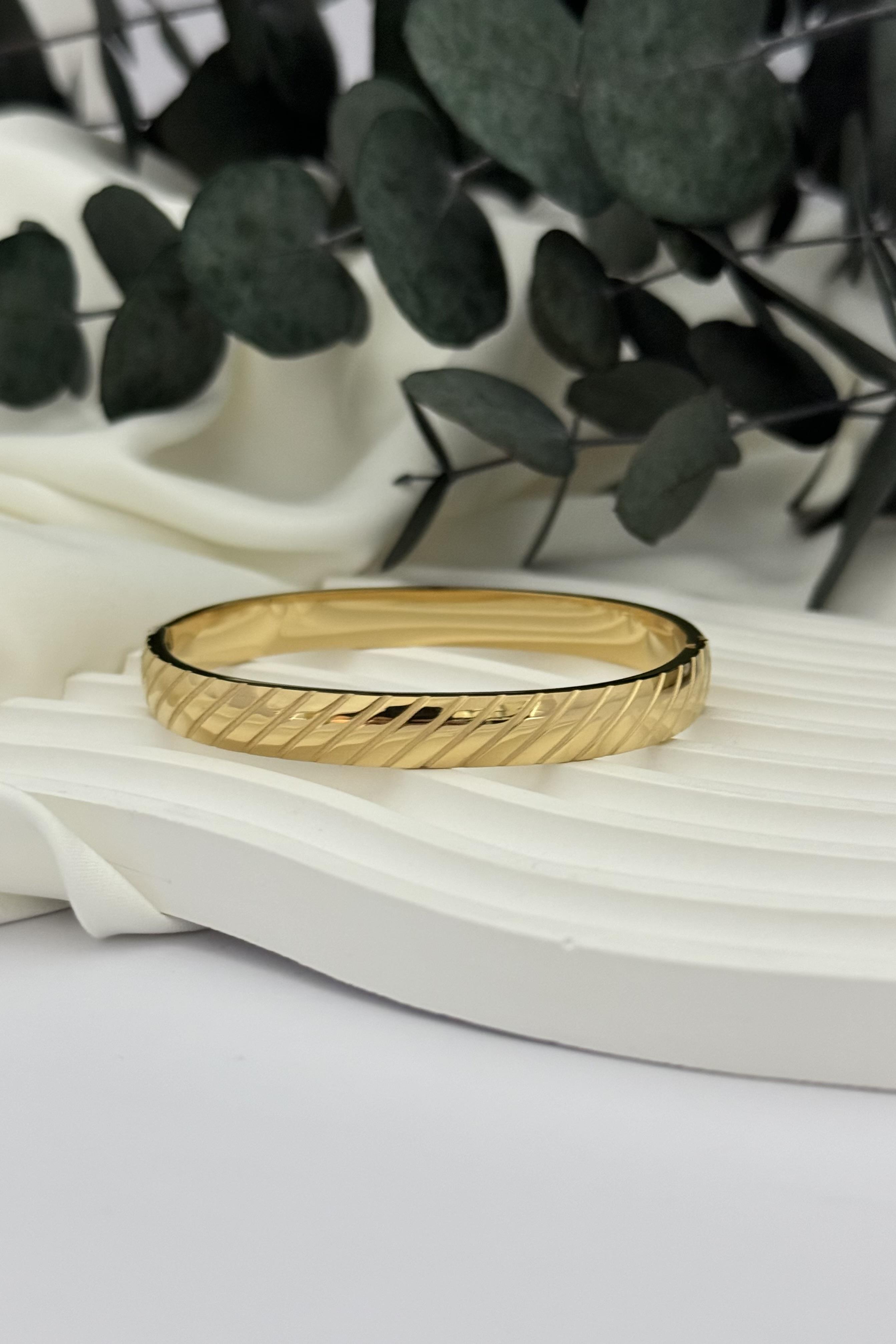 Motifli Kelepçe Bileklik